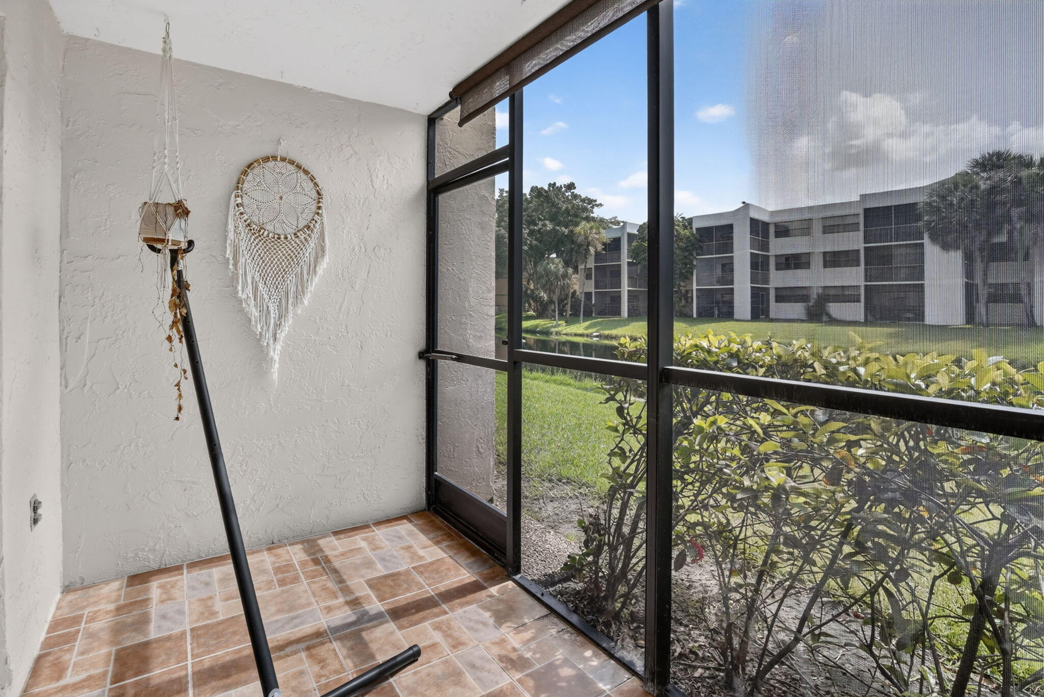 RACQUET CLUB APARTMENTS AT - Residential