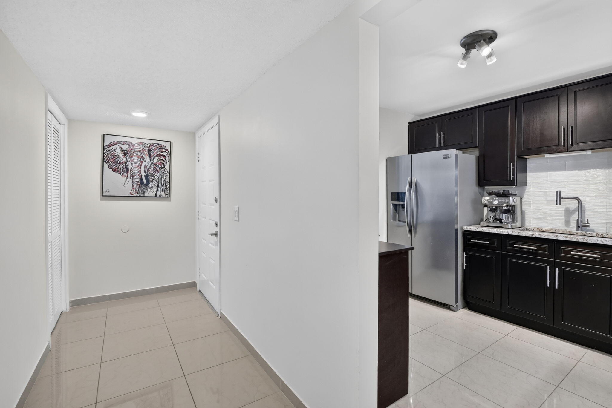 RACQUET CLUB APARTMENTS AT - Residential