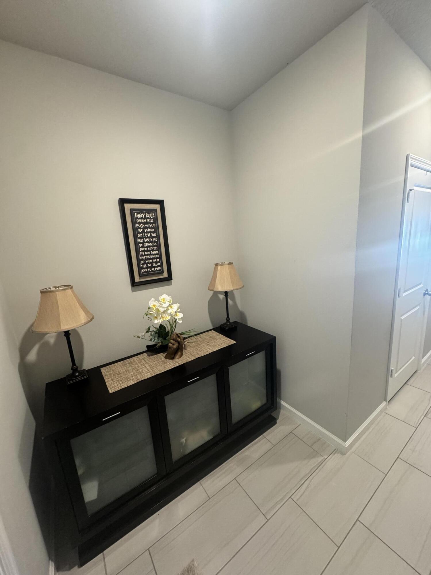 TIDEWATER - Residential Lease