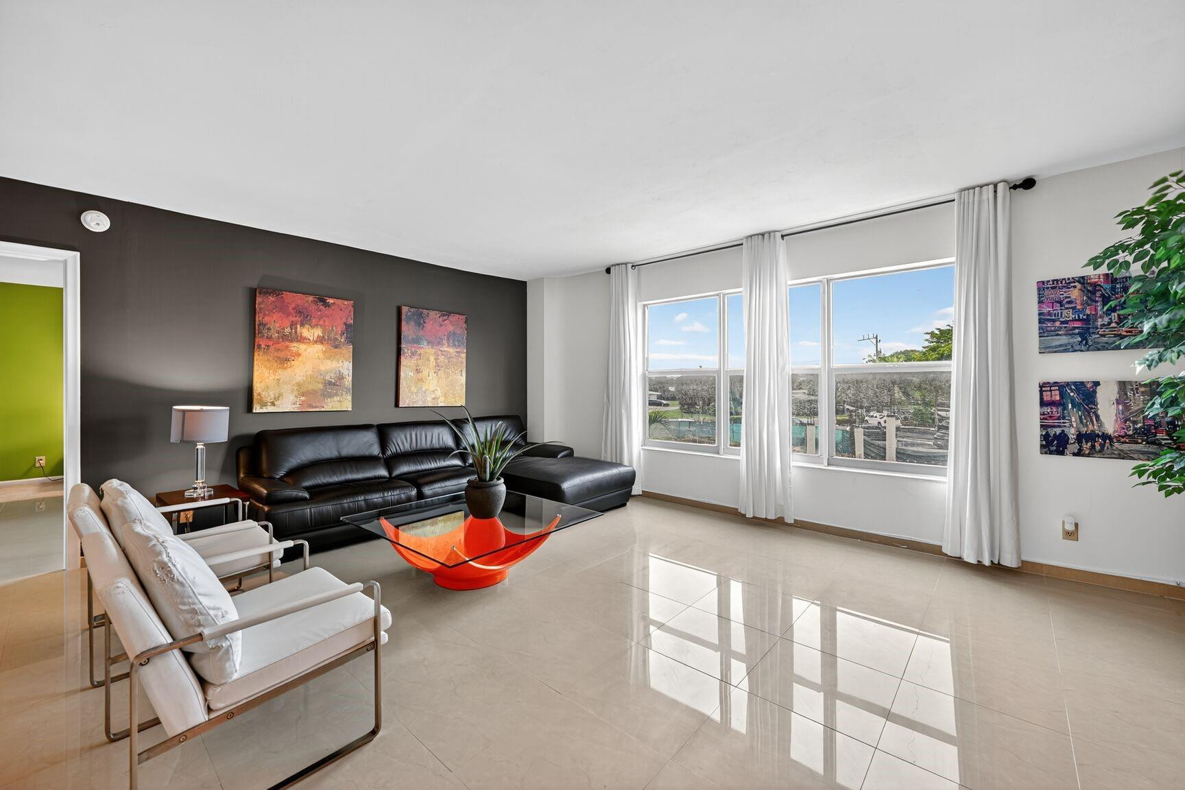 MIDDLE RIVER TOWER CONDO - Residential
