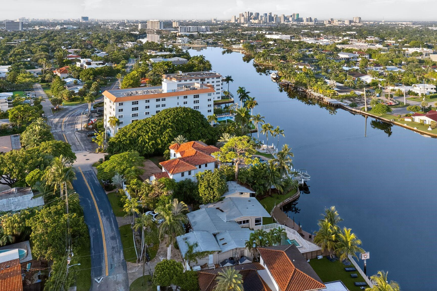MIDDLE RIVER TOWER CONDO - Residential