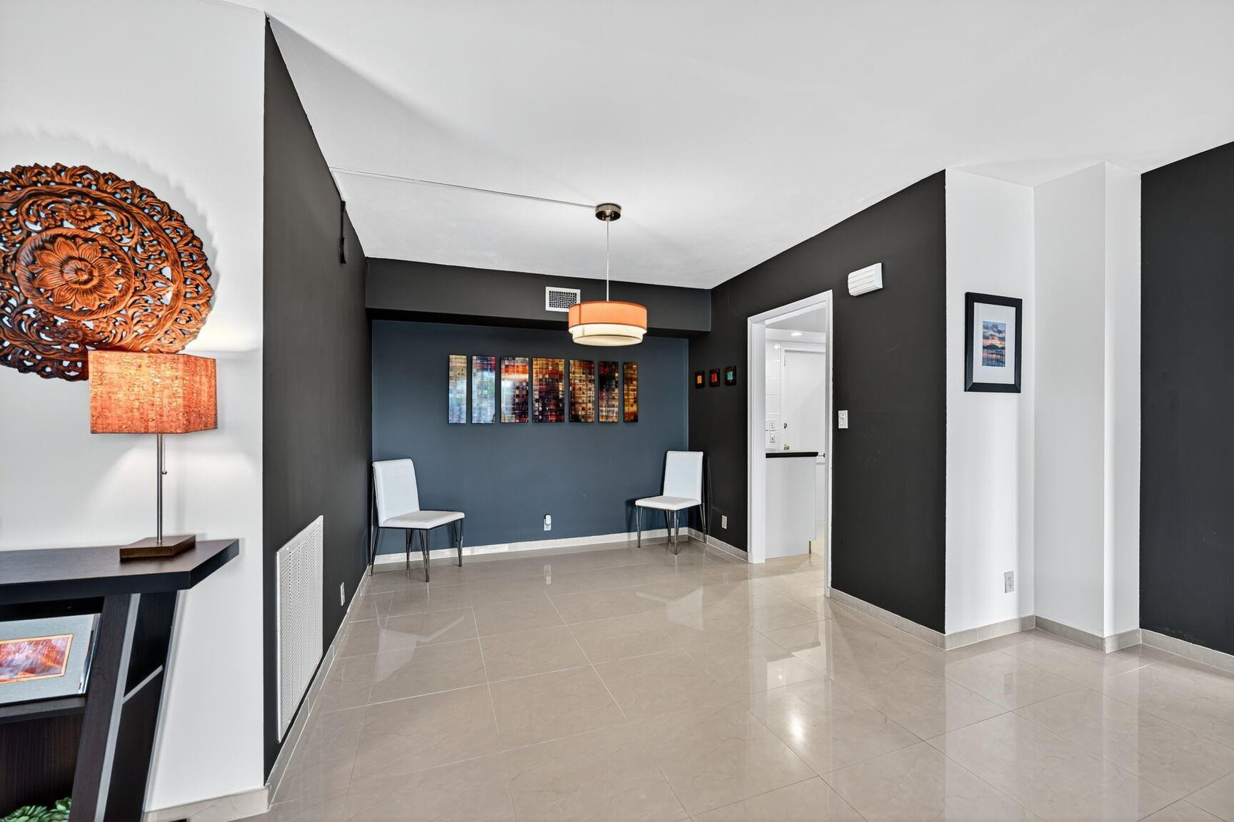 MIDDLE RIVER TOWER CONDO - Residential