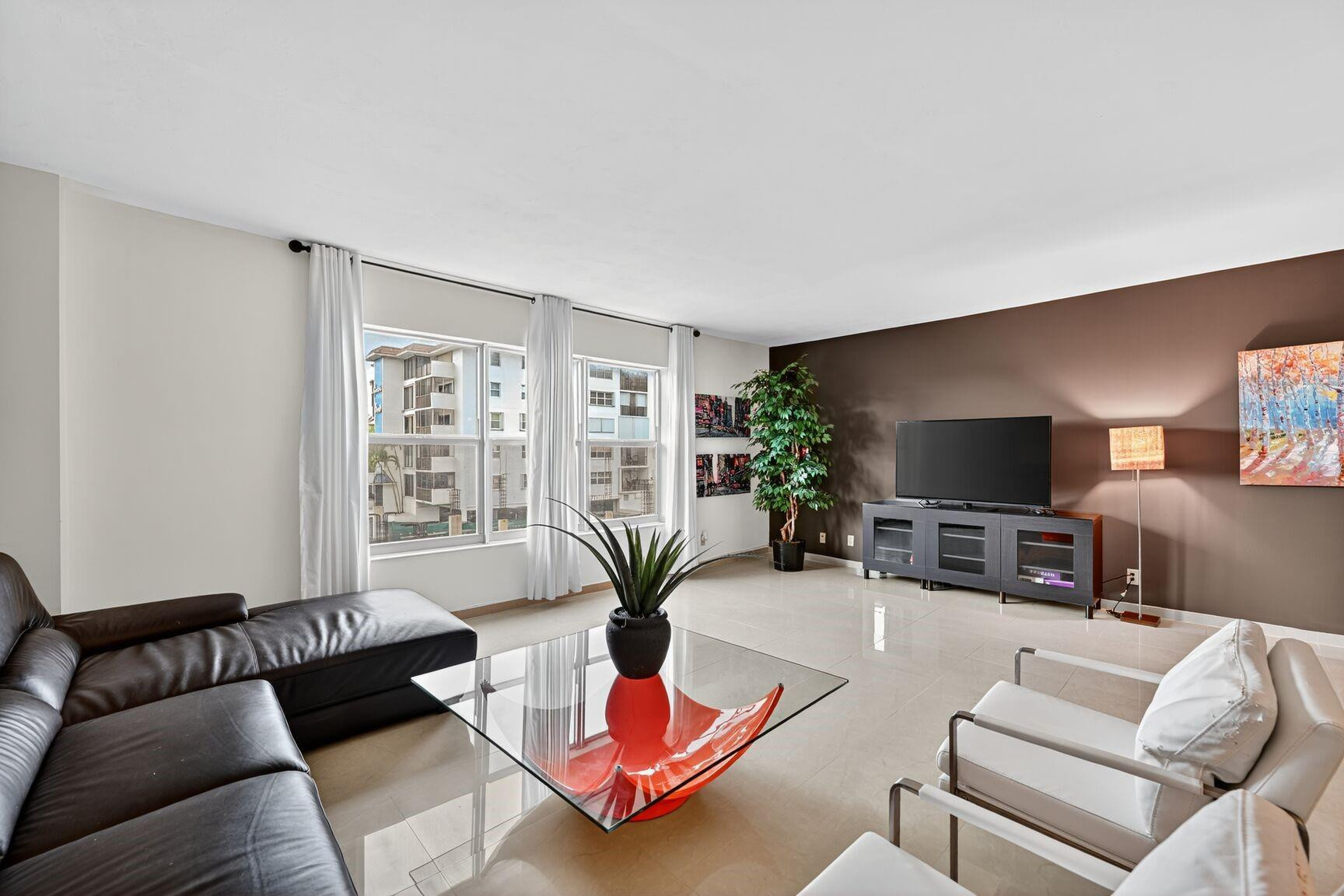 MIDDLE RIVER TOWER CONDO - Residential