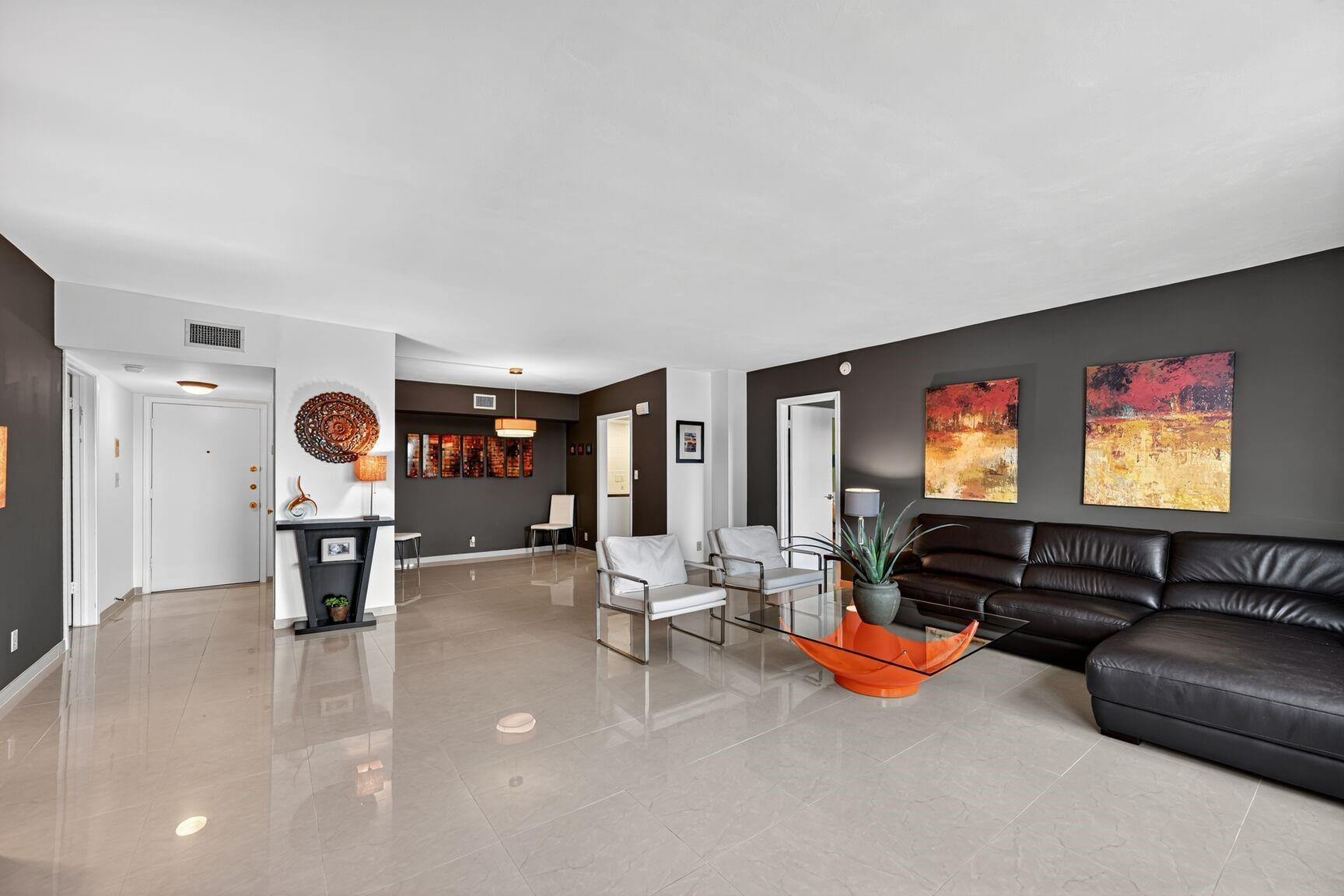 MIDDLE RIVER TOWER CONDO - Residential