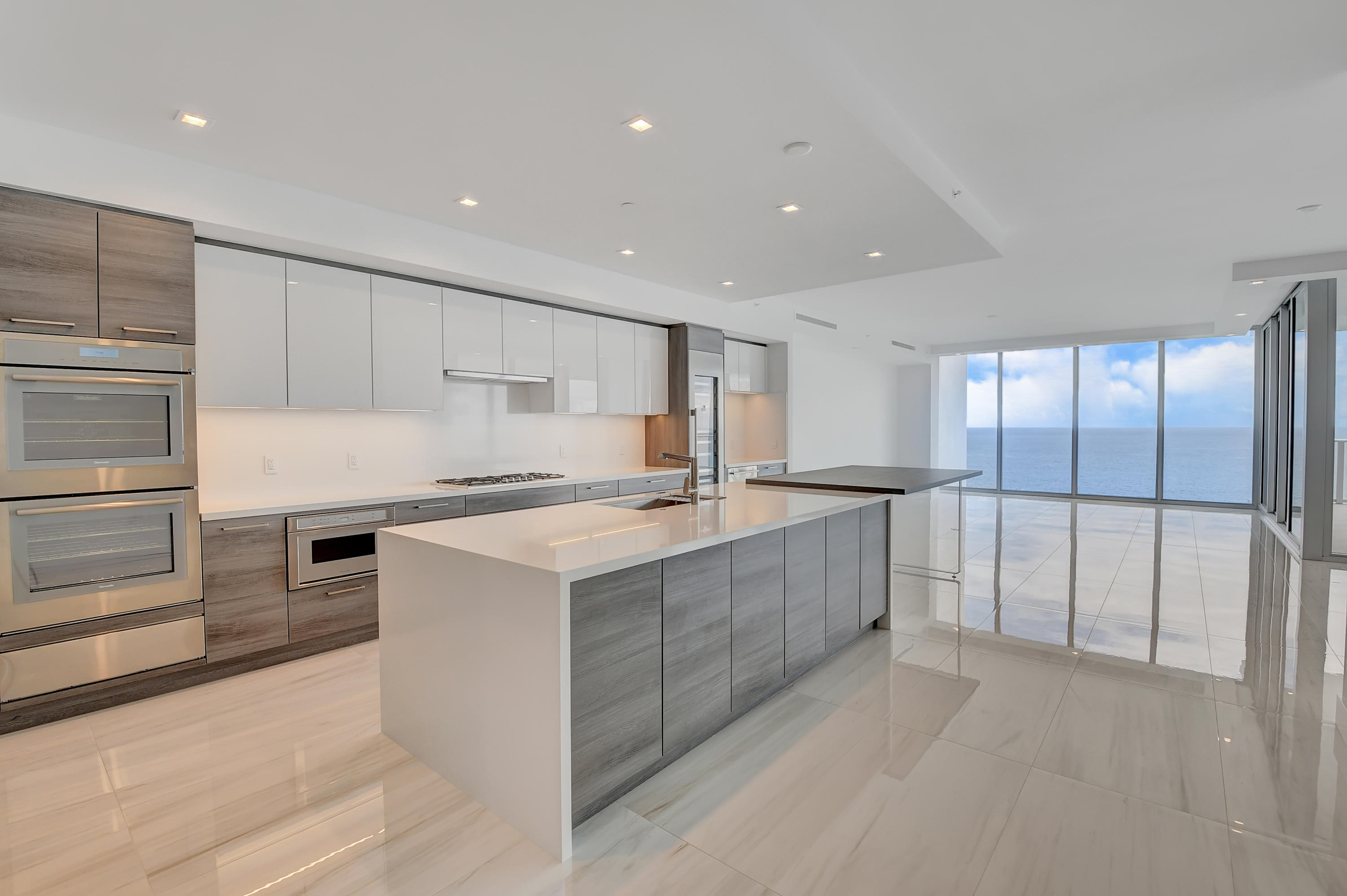 5000 NORTH OCEAN - Residential