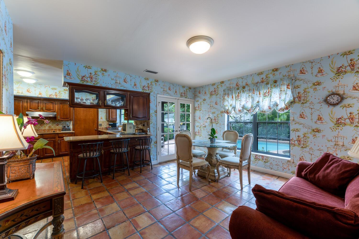 Poinciana Park - Land