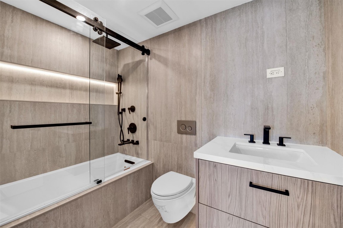 Brickell Key One - Residential