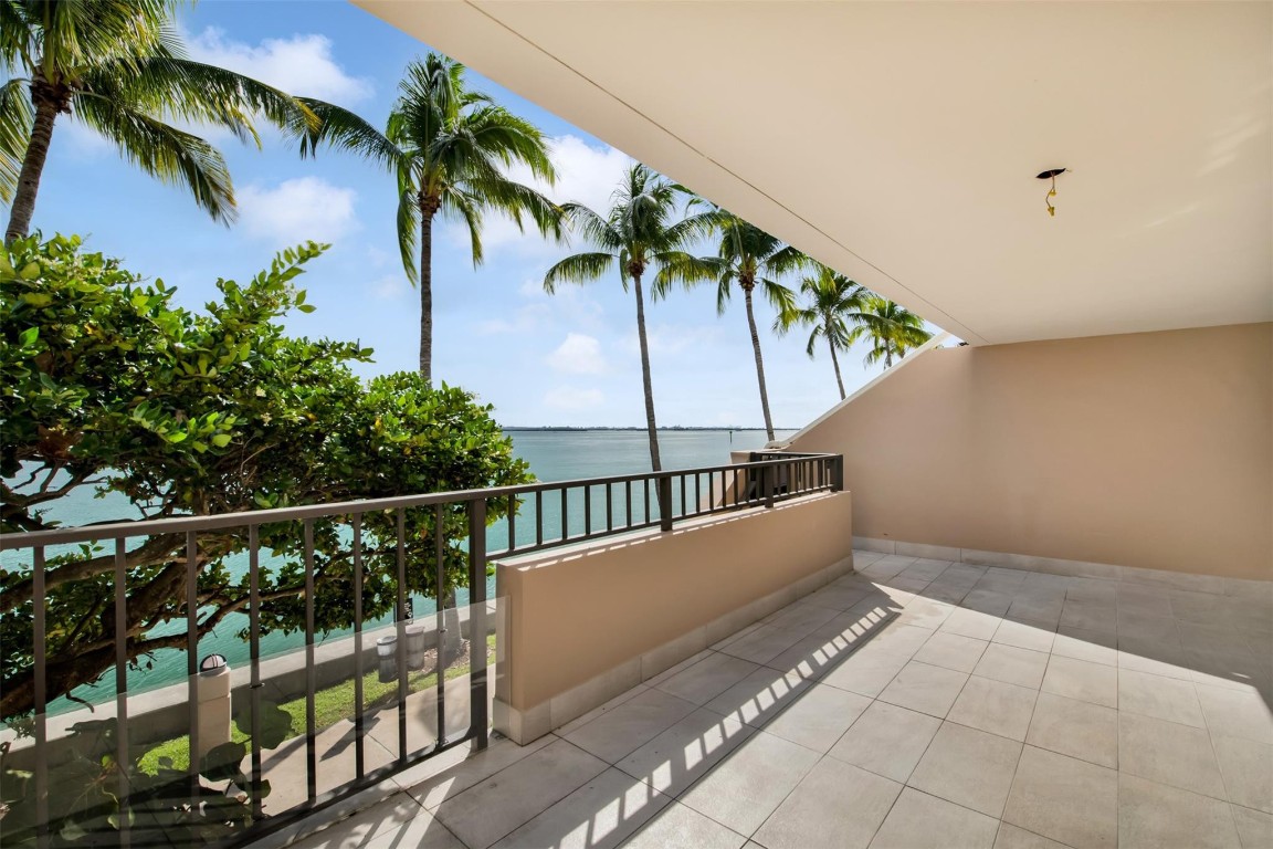 Brickell Key One - Residential