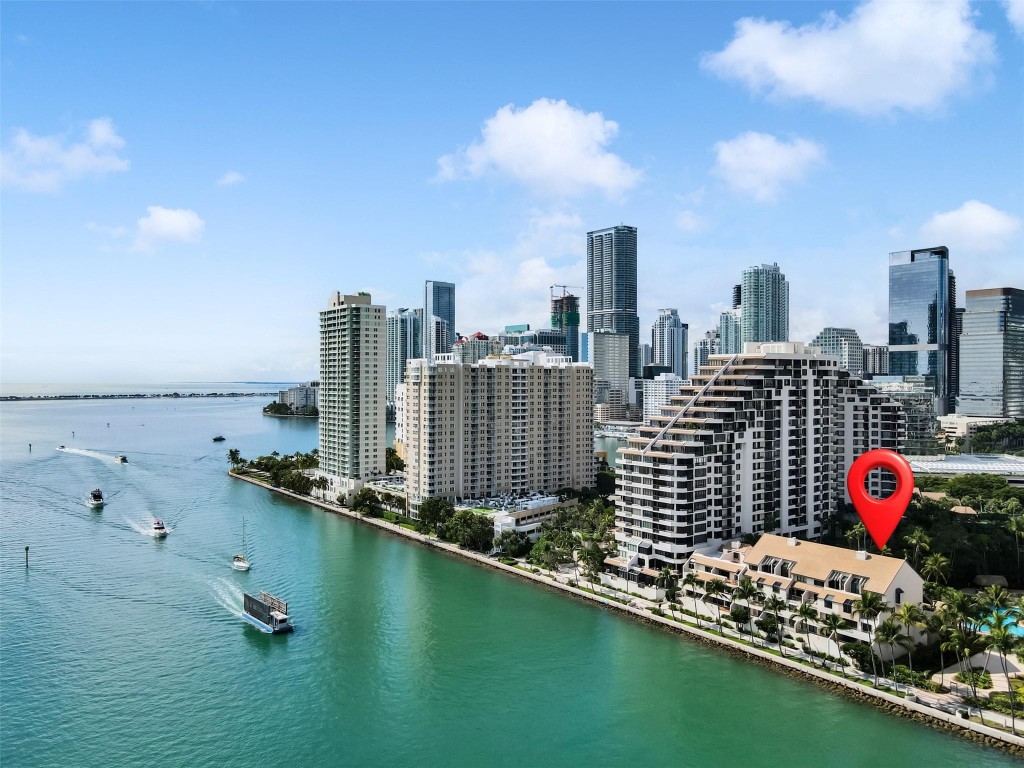 Brickell Key One - Residential