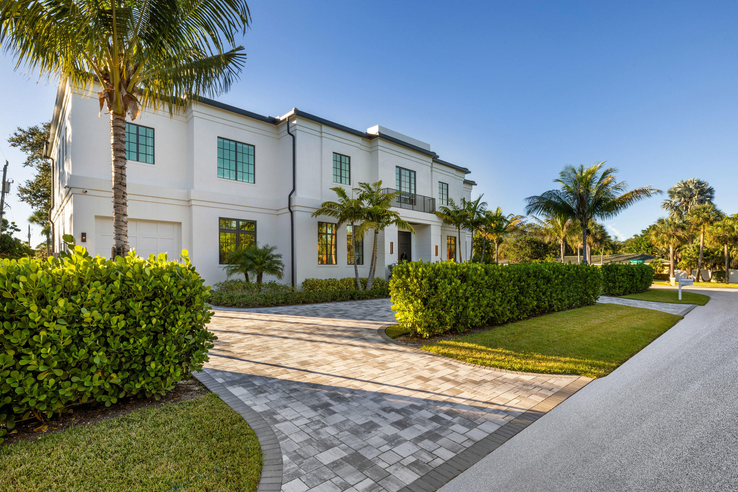 MAHEU - Residential