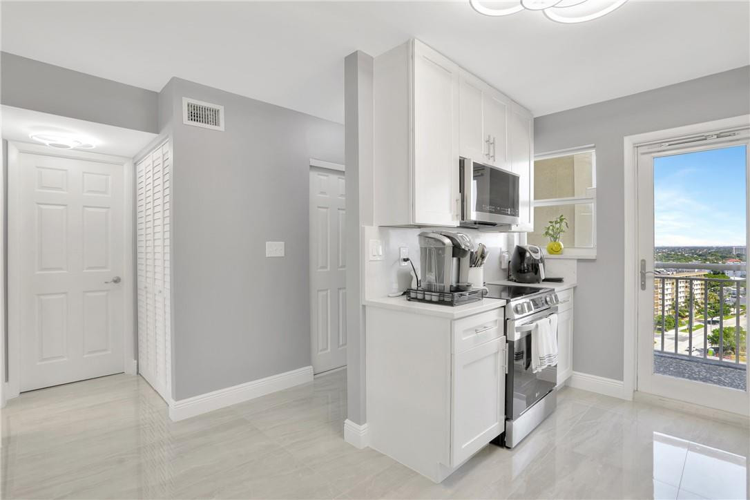 Admiralty Towers - Residential