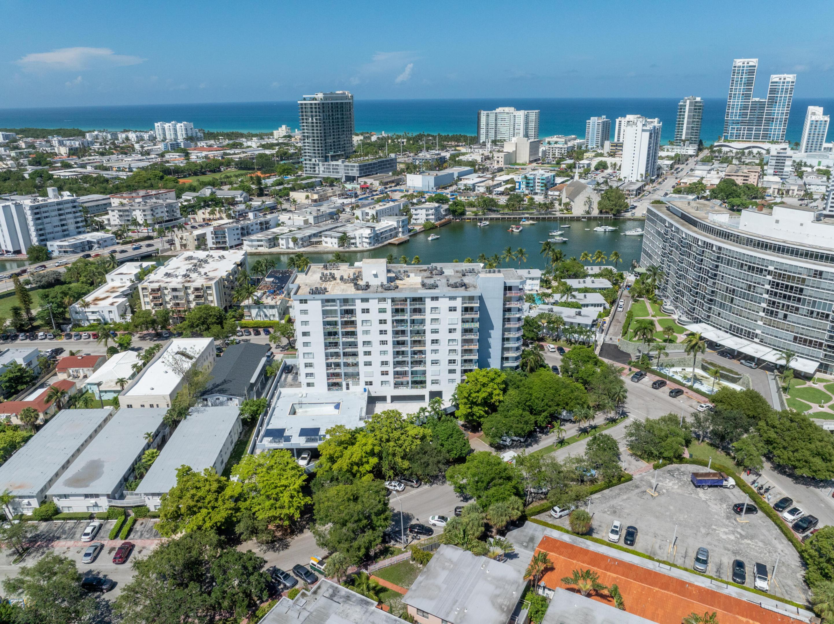 STANTON HOUSE CONDO - Residential
