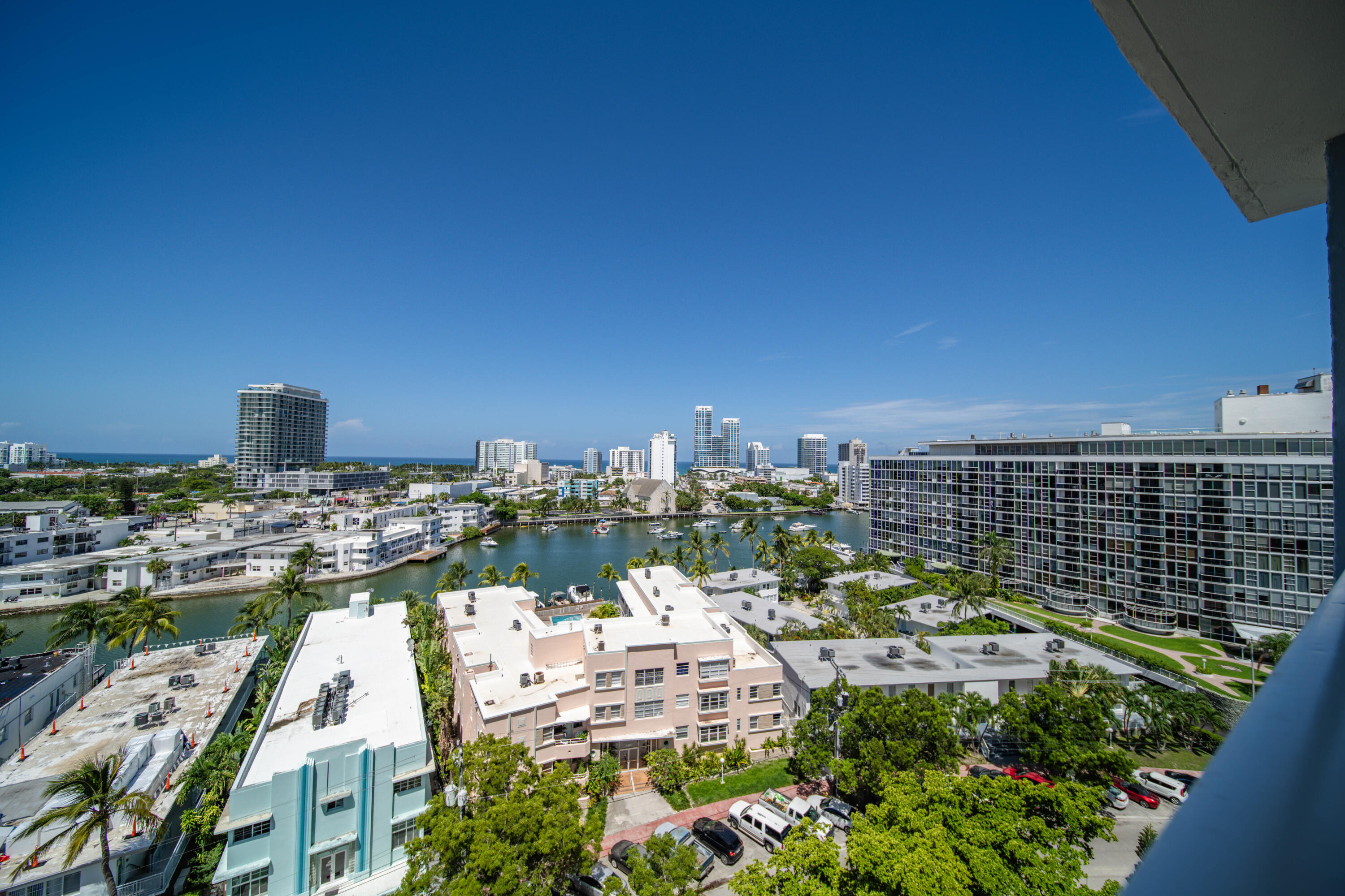 STANTON HOUSE CONDO - Residential
