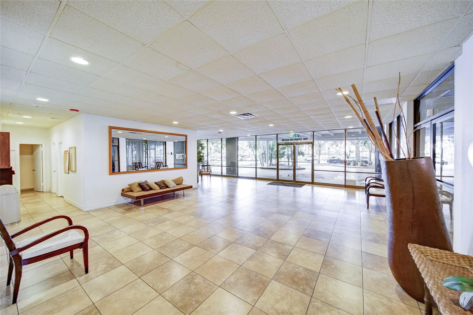 STANTON HOUSE CONDO - Residential