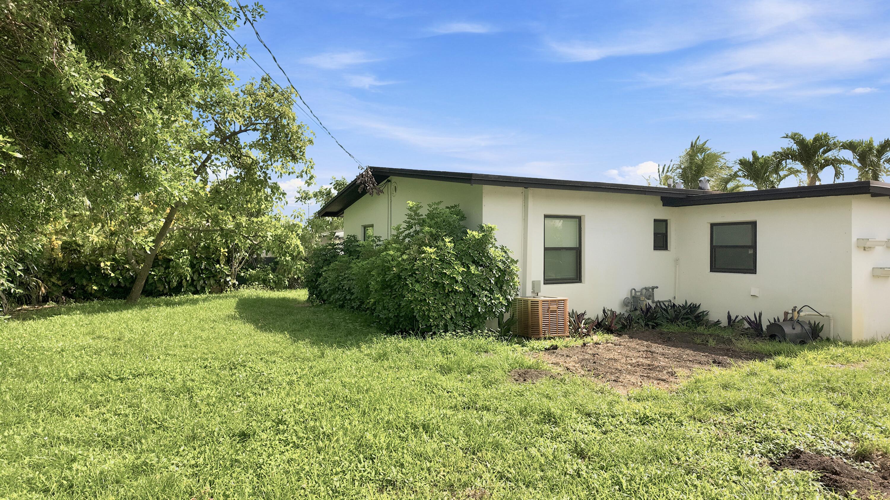 LANTANA HEIGHTS 6 - Residential
