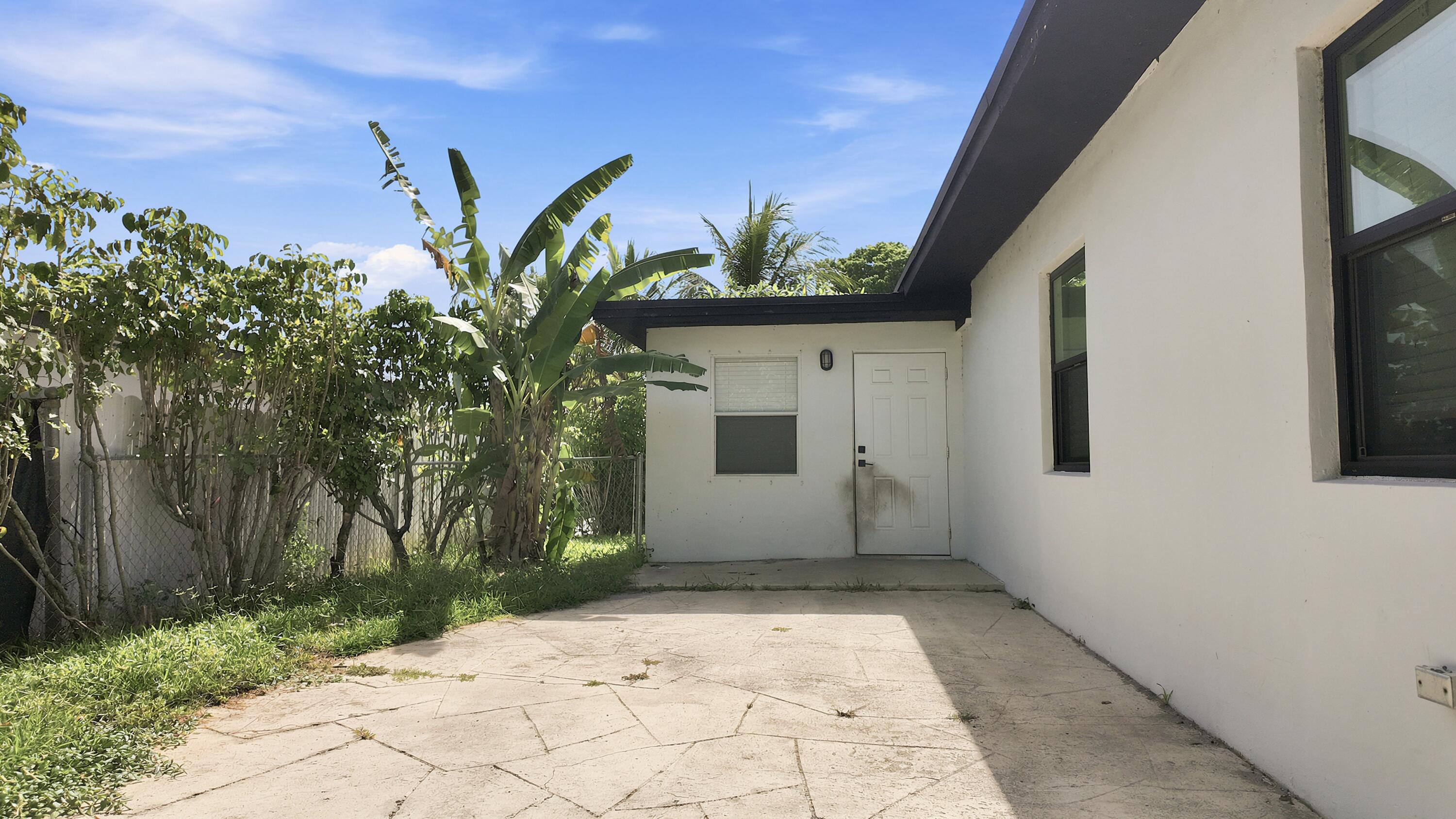 LANTANA HEIGHTS 6 - Residential