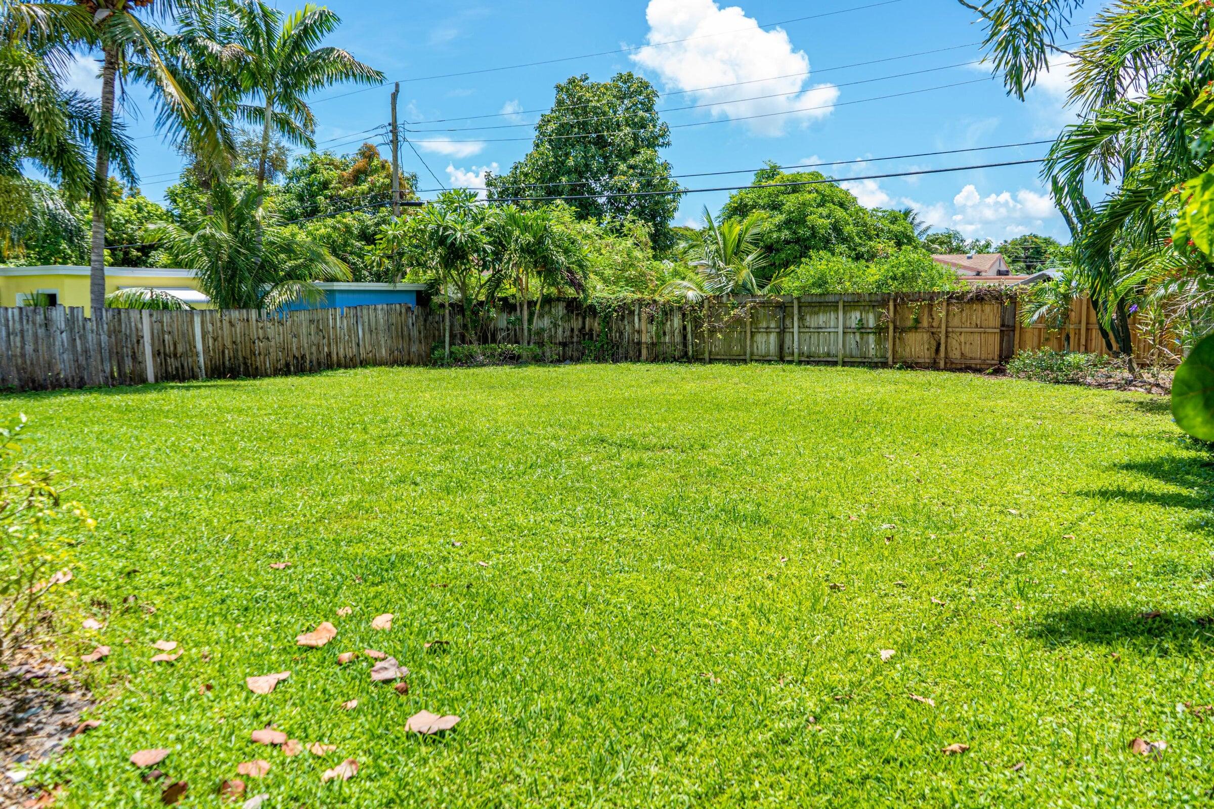 PLUMOSA PARK SEC A, B AND D - Residential