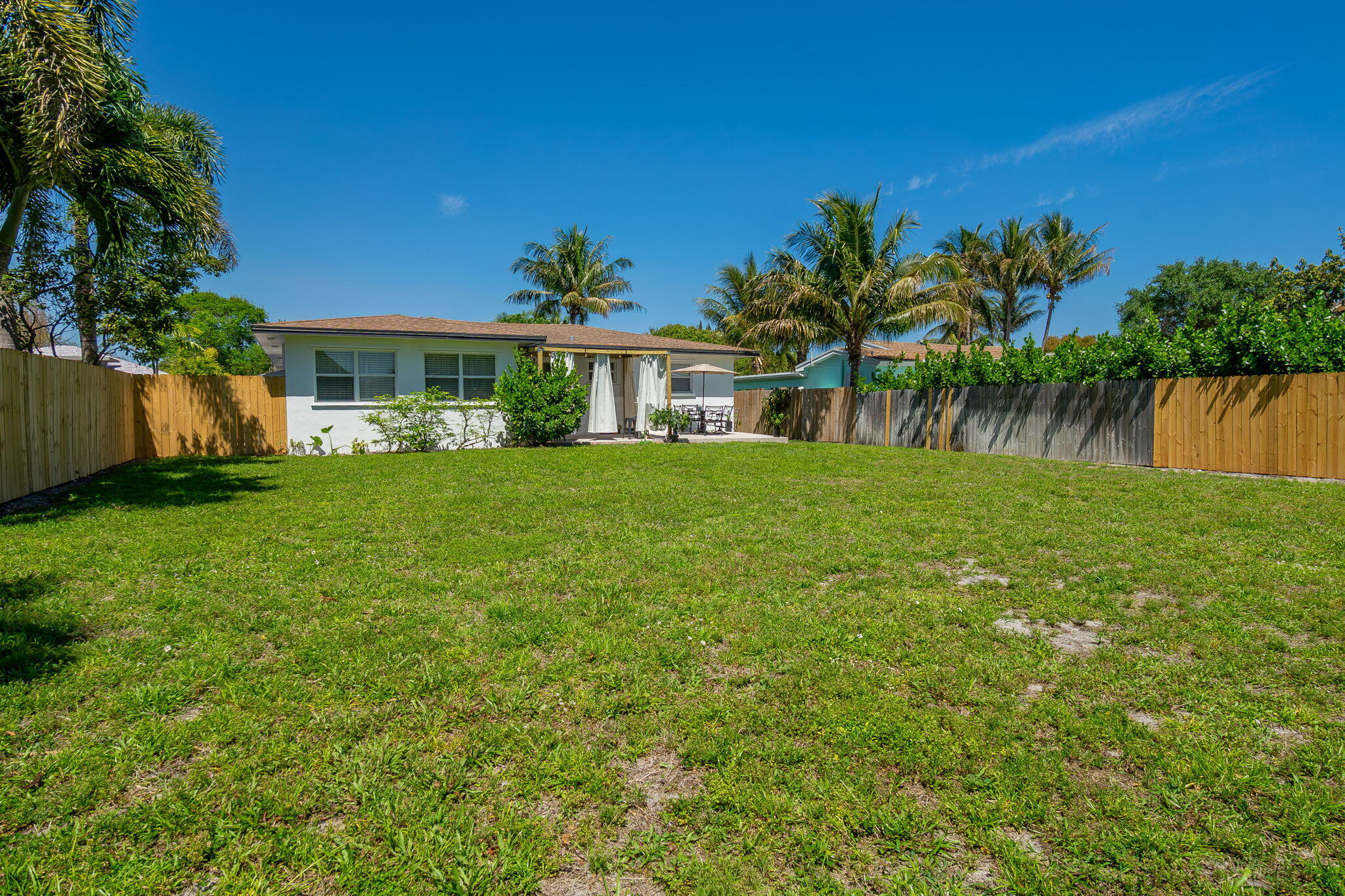 PLUMOSA PARK SEC A, B AND D - Residential