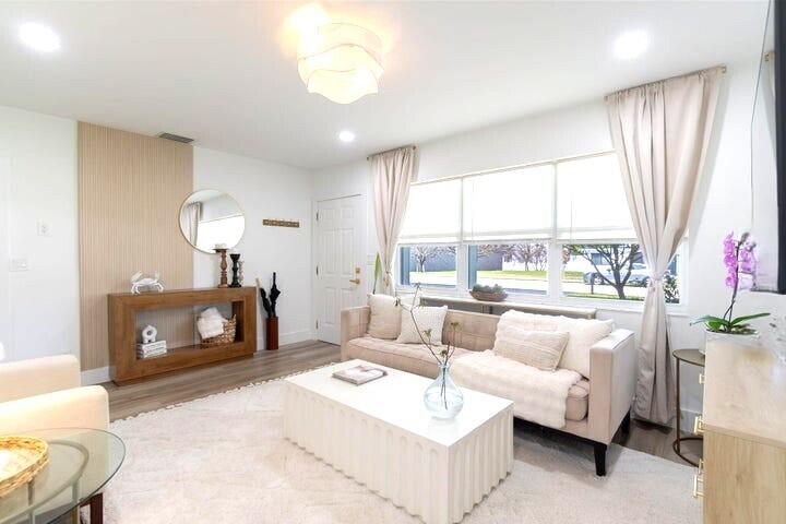 PLUMOSA PARK SEC A, B AND D - Residential