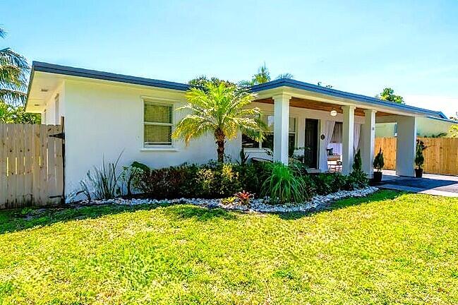 PLUMOSA PARK SEC A, B AND D - Residential
