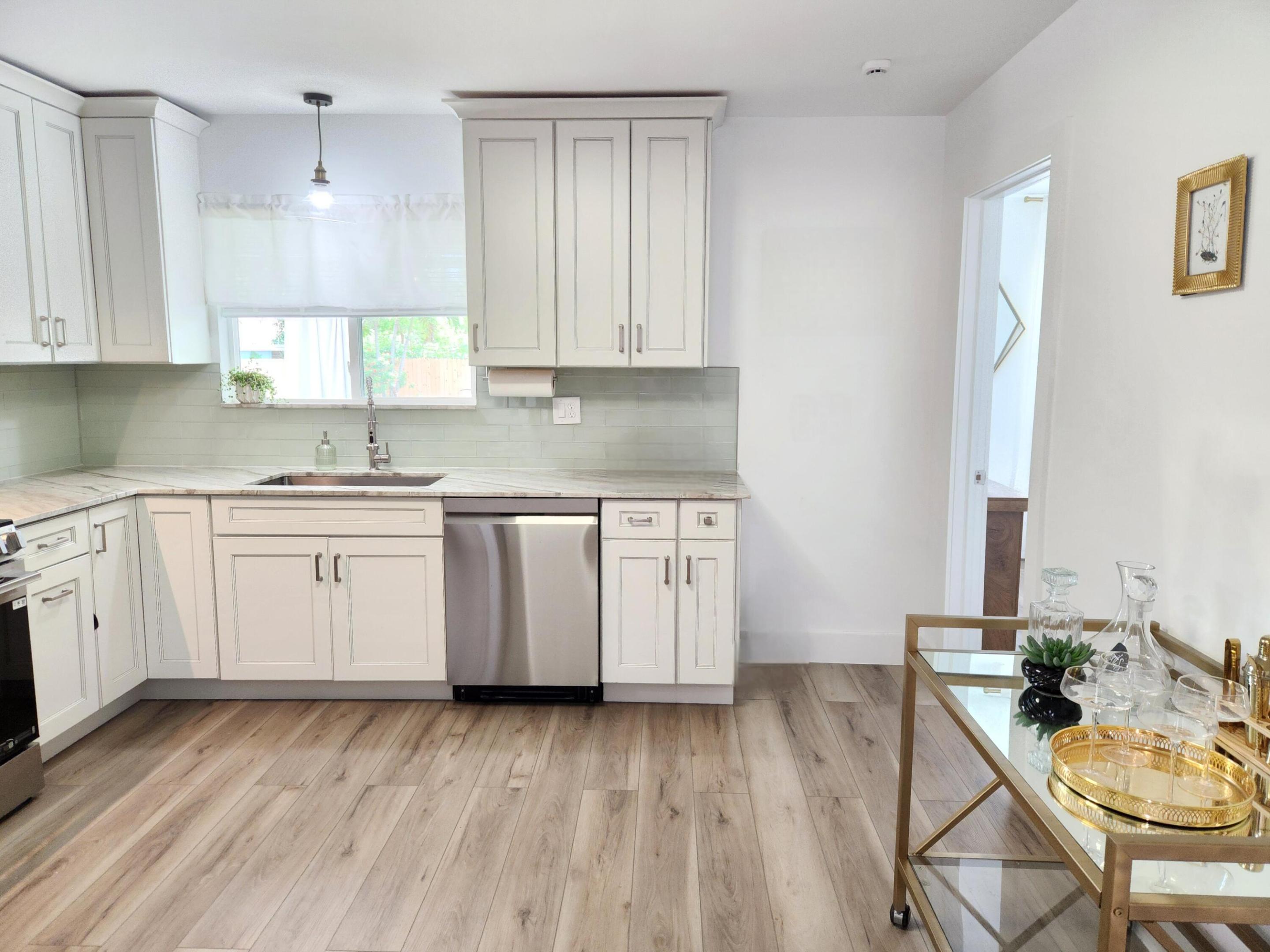 PLUMOSA PARK SEC A, B AND D - Residential