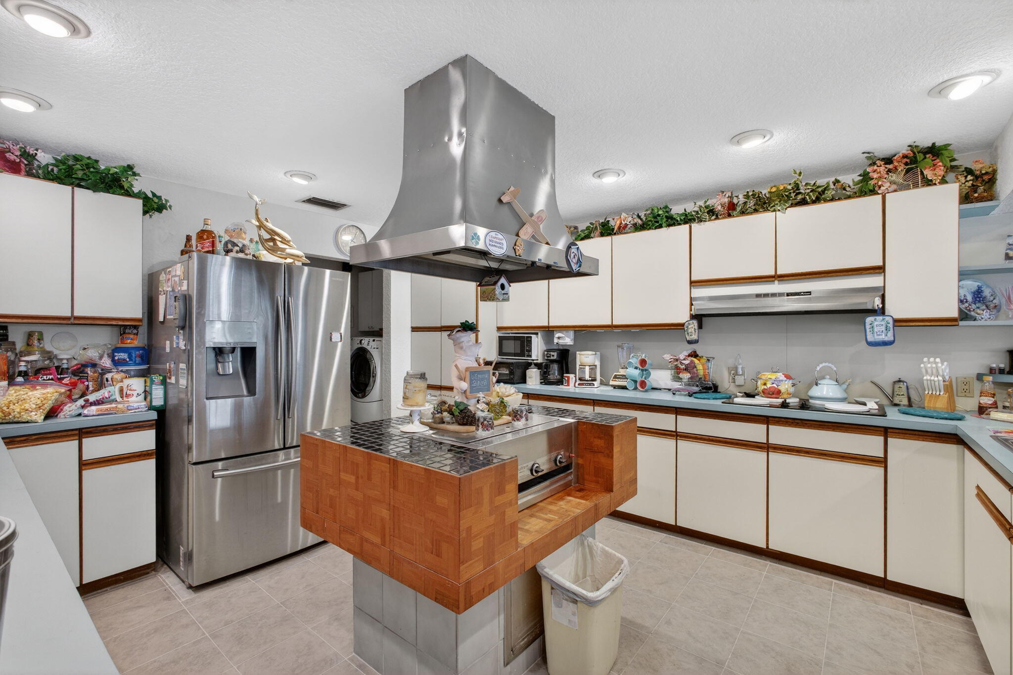 NORTH PALM BEACH VILLAGE OF 6 - Residential
