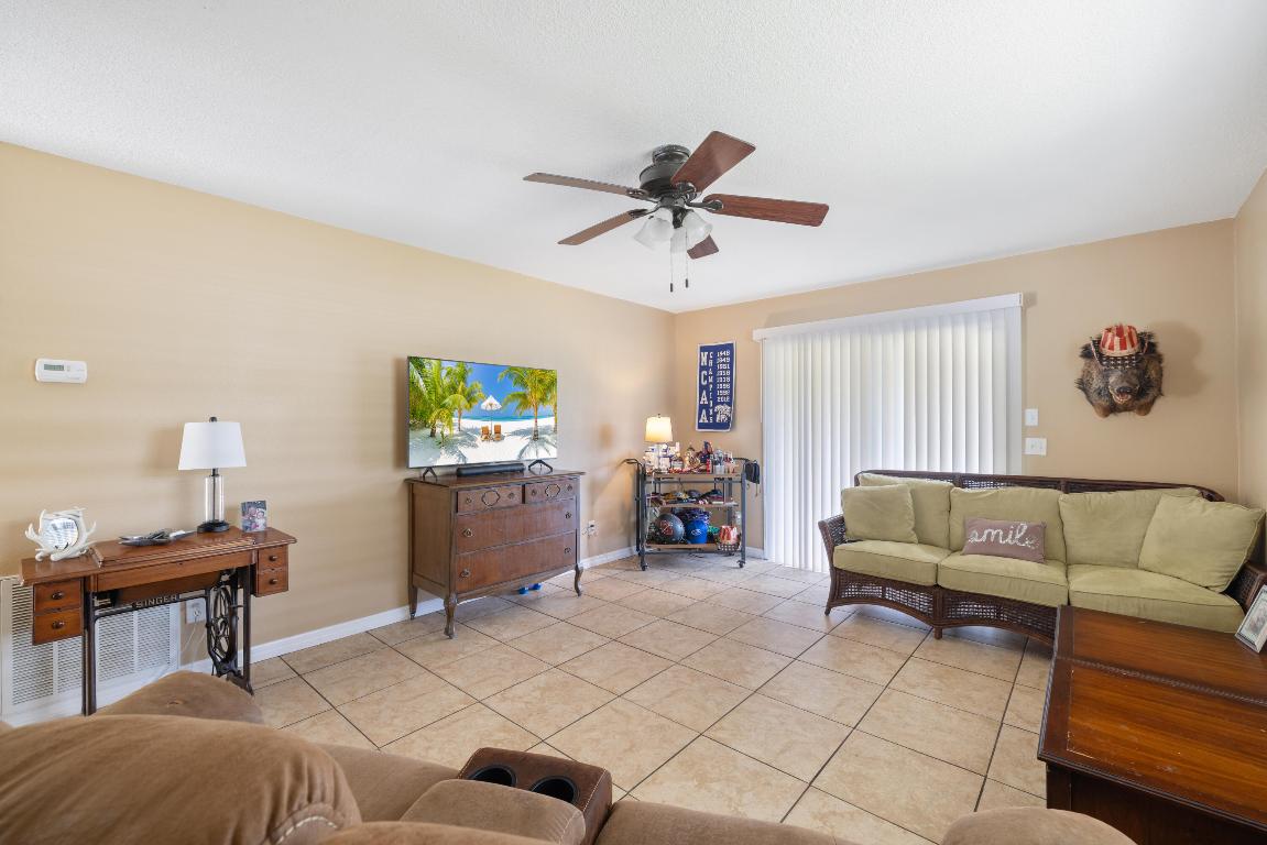 LAKEWOOD PARK UNIT 12 - Residential