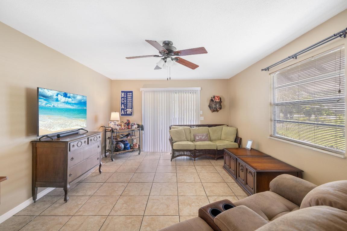 LAKEWOOD PARK UNIT 12 - Residential