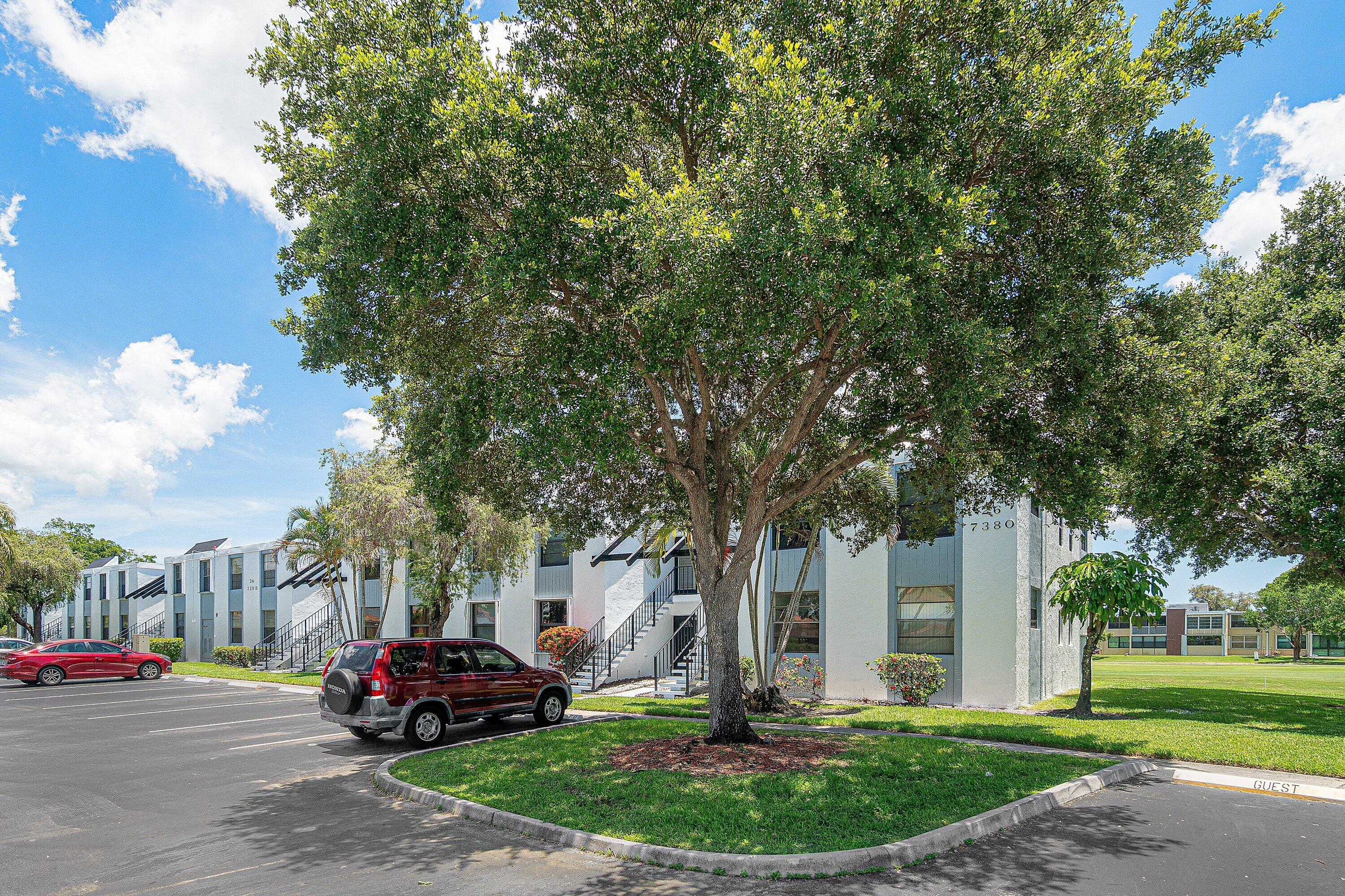 PALM SPRINGS CONDO - Residential