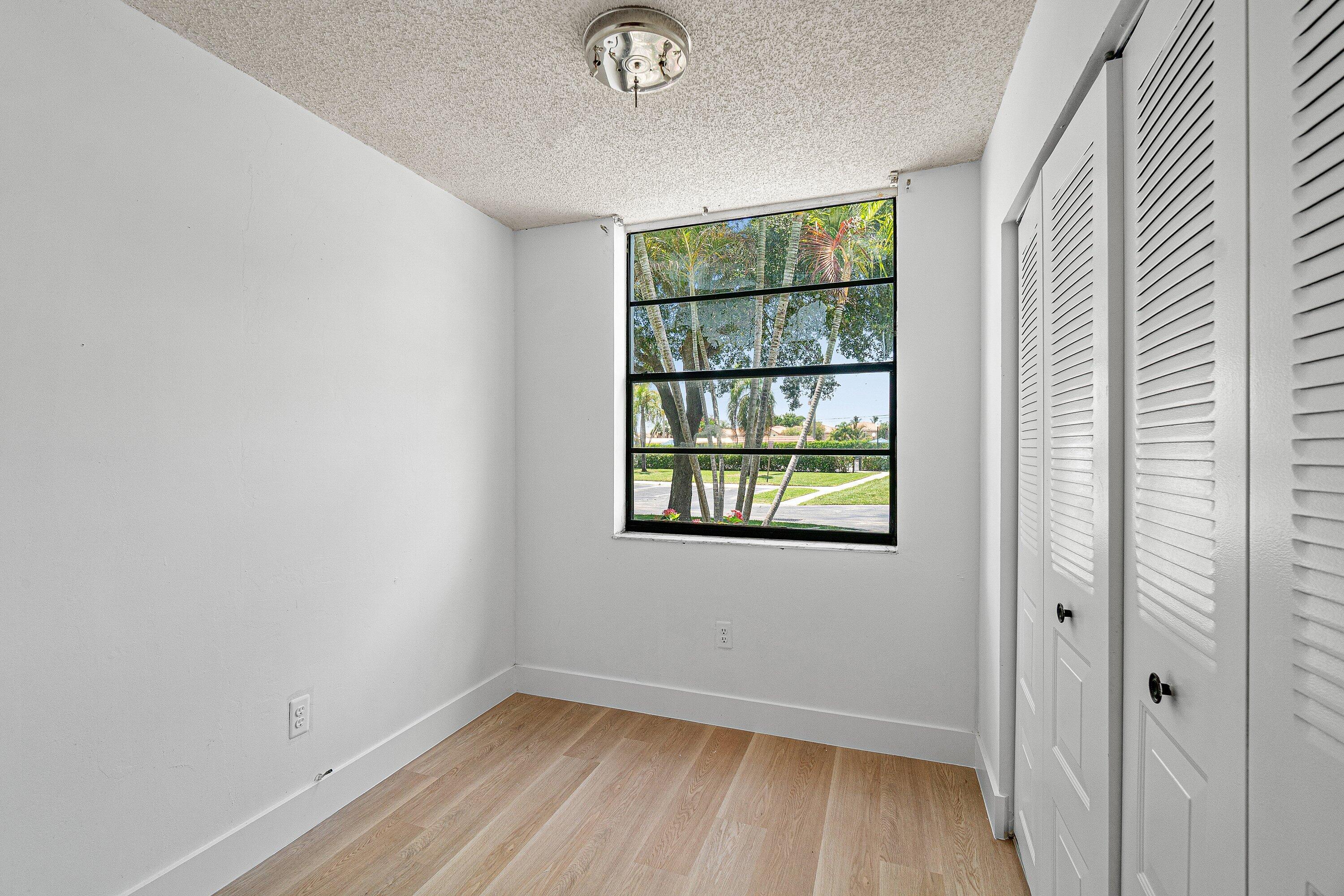 PALM SPRINGS CONDO - Residential