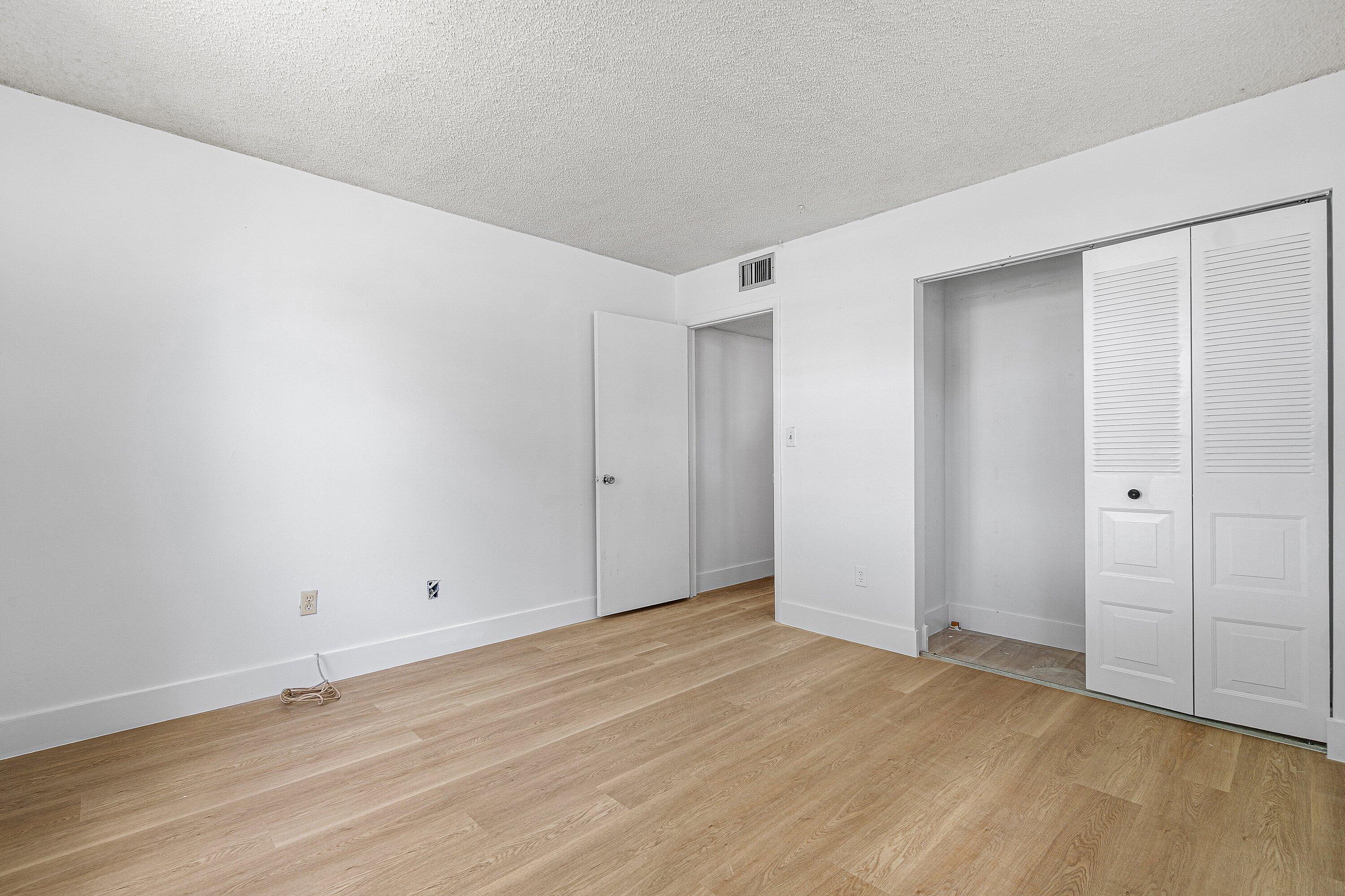 PALM SPRINGS CONDO - Residential