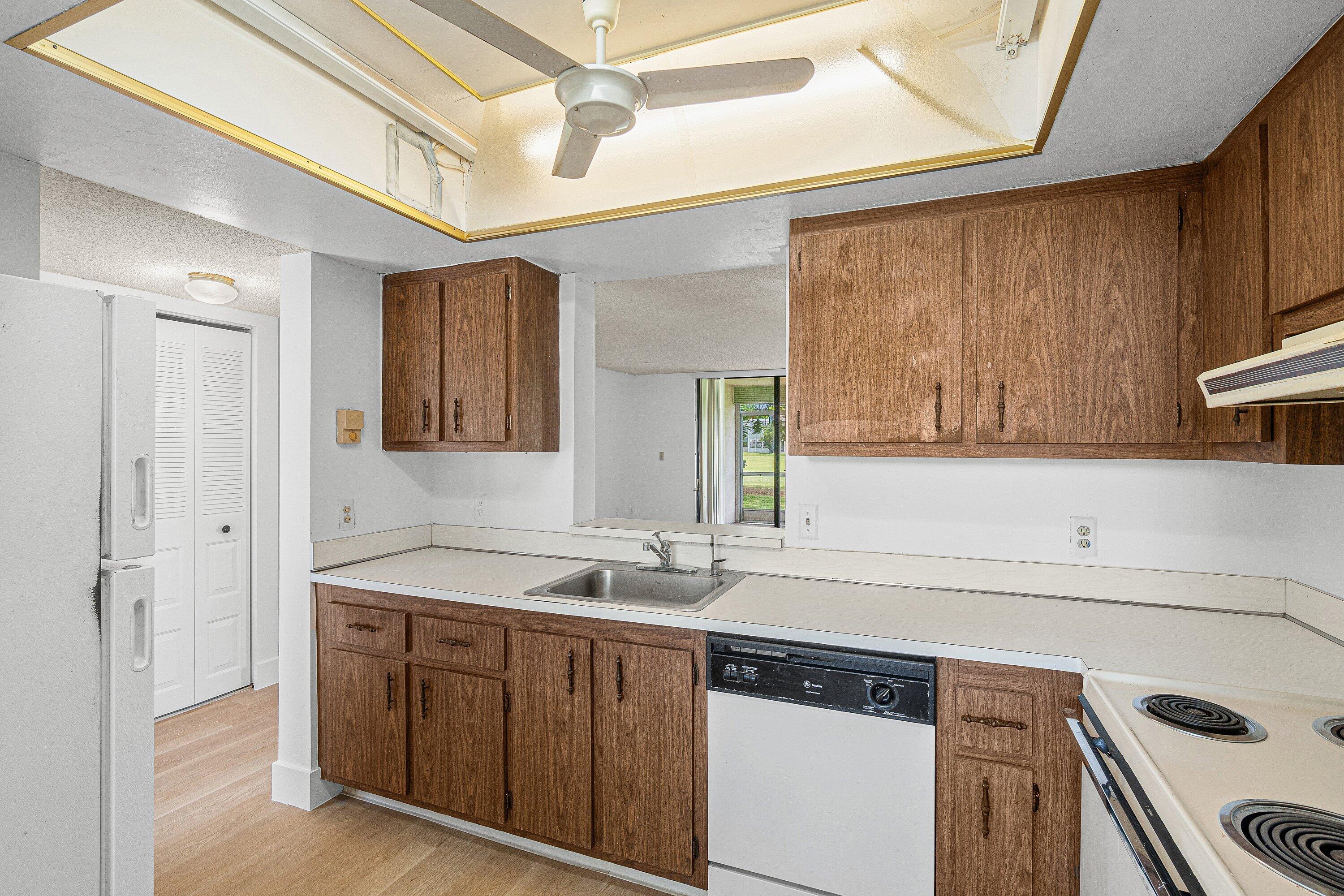 PALM SPRINGS CONDO - Residential