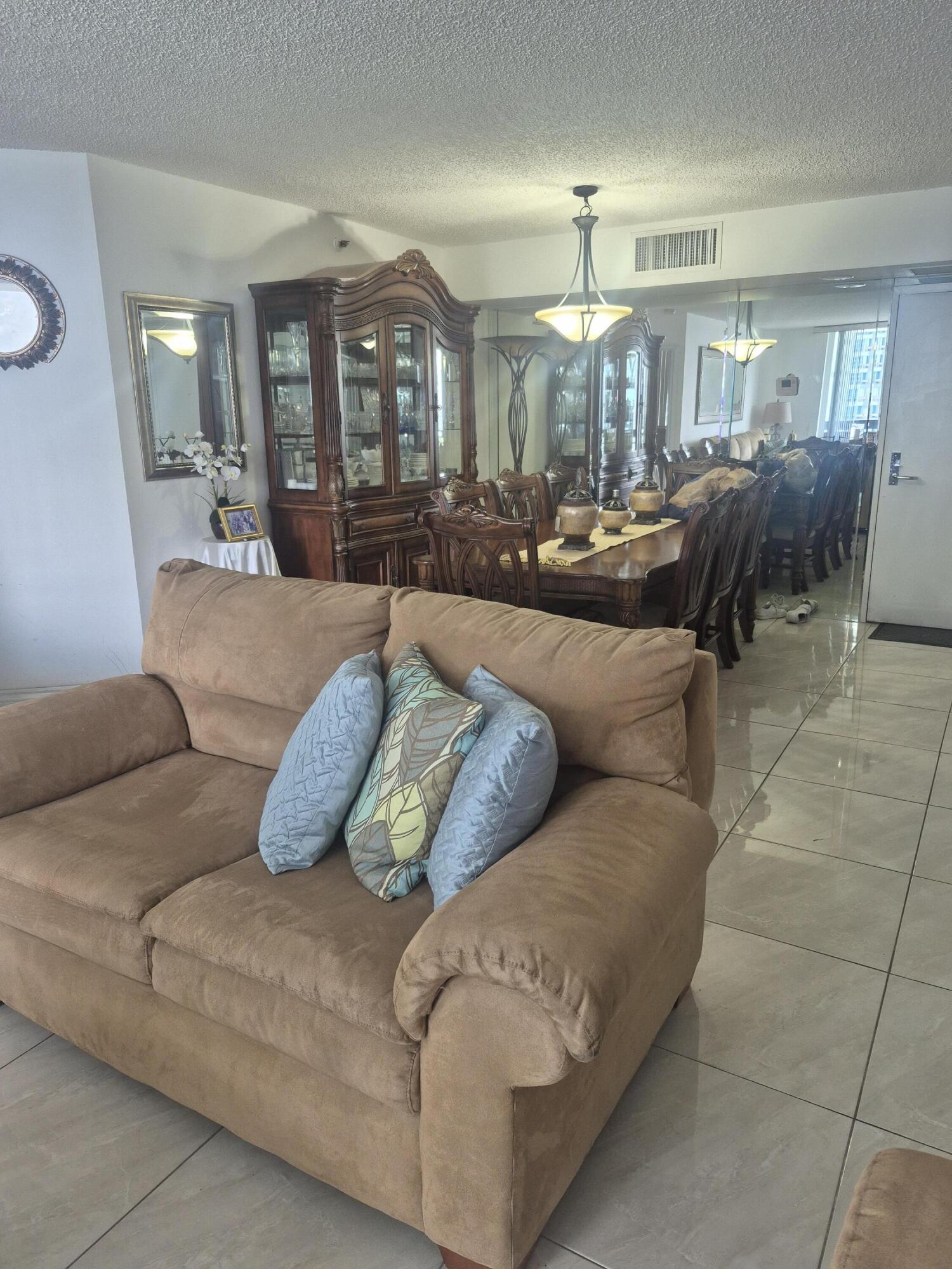 MYSTIC POINTE CONDO NO ONE - Residential