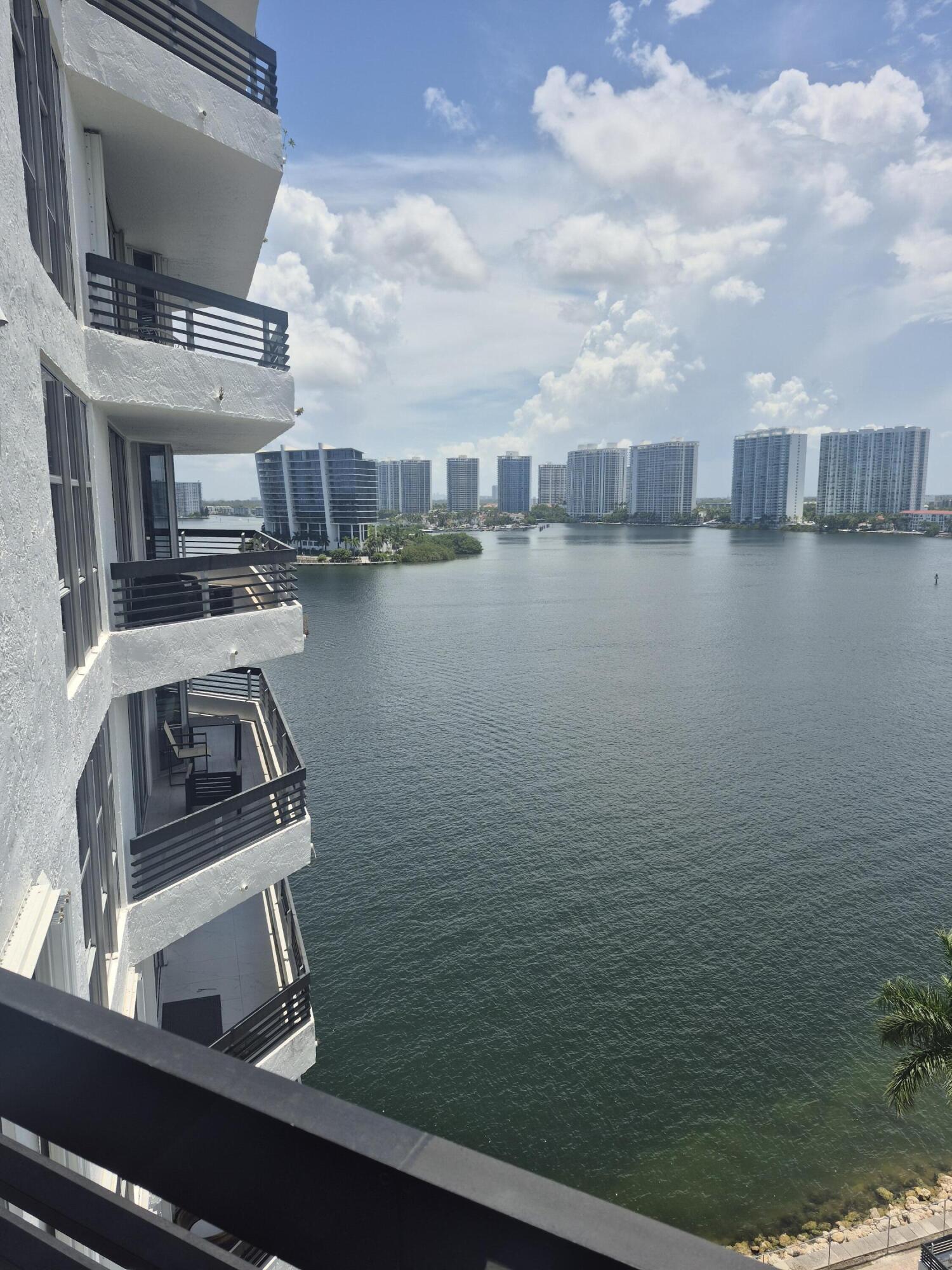 MYSTIC POINTE CONDO NO ONE - Residential