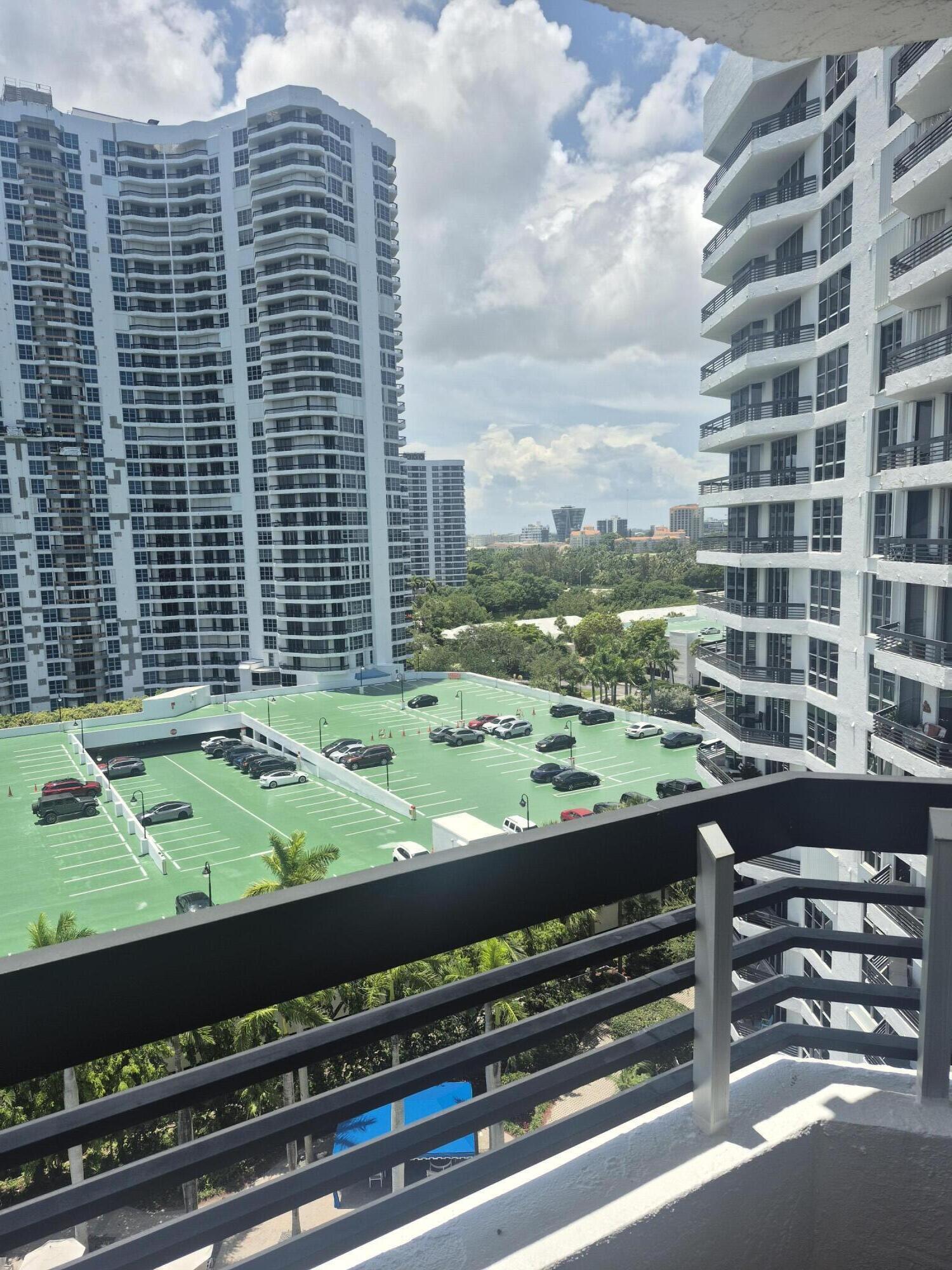 MYSTIC POINTE CONDO NO ONE - Residential