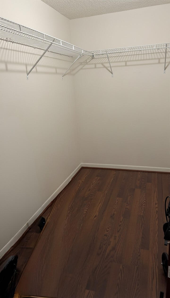 NOVA GARDENS CONDO - Residential