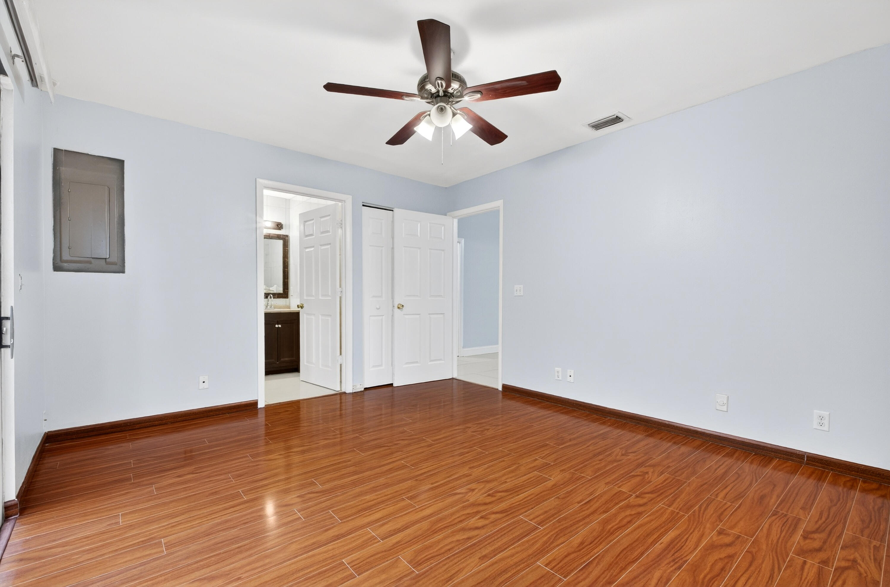 GREENACRES 2 - Residential