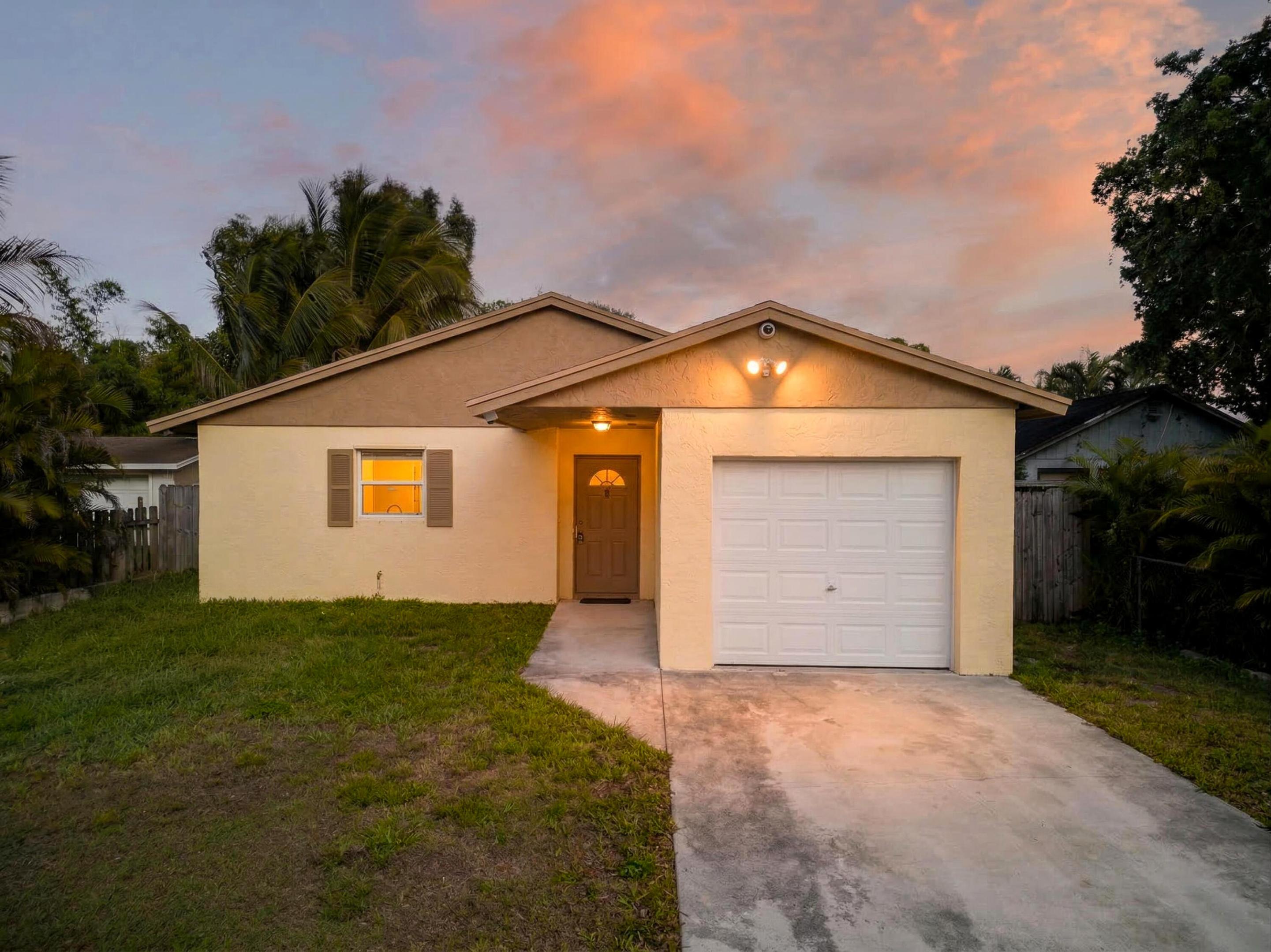 GREENACRES 2 - Residential