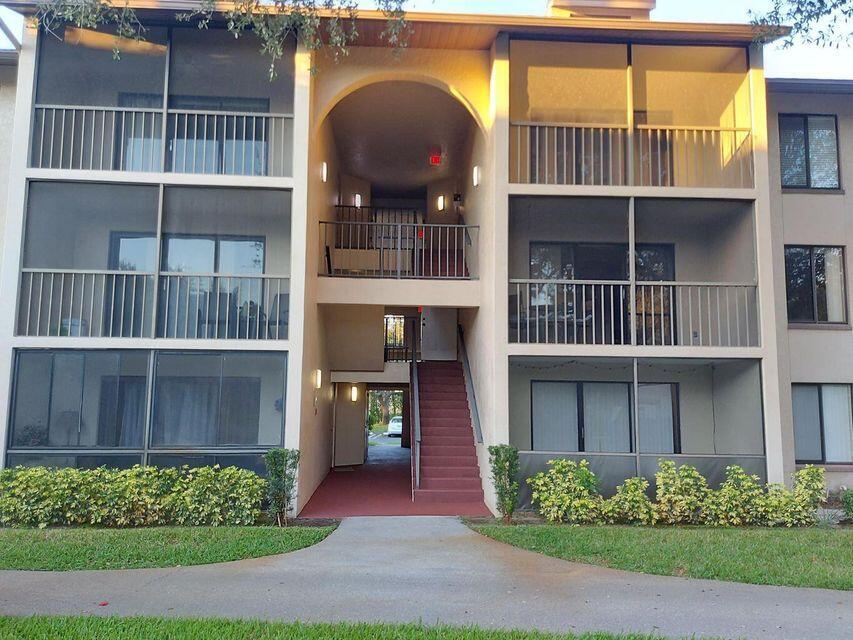 CHARTER CLUB OF PALM BEACH CONDO - Residential Lease
