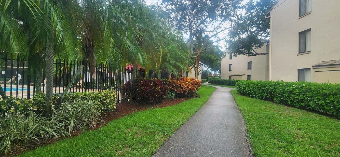 CHARTER CLUB OF PALM BEACH CONDO - Residential Lease