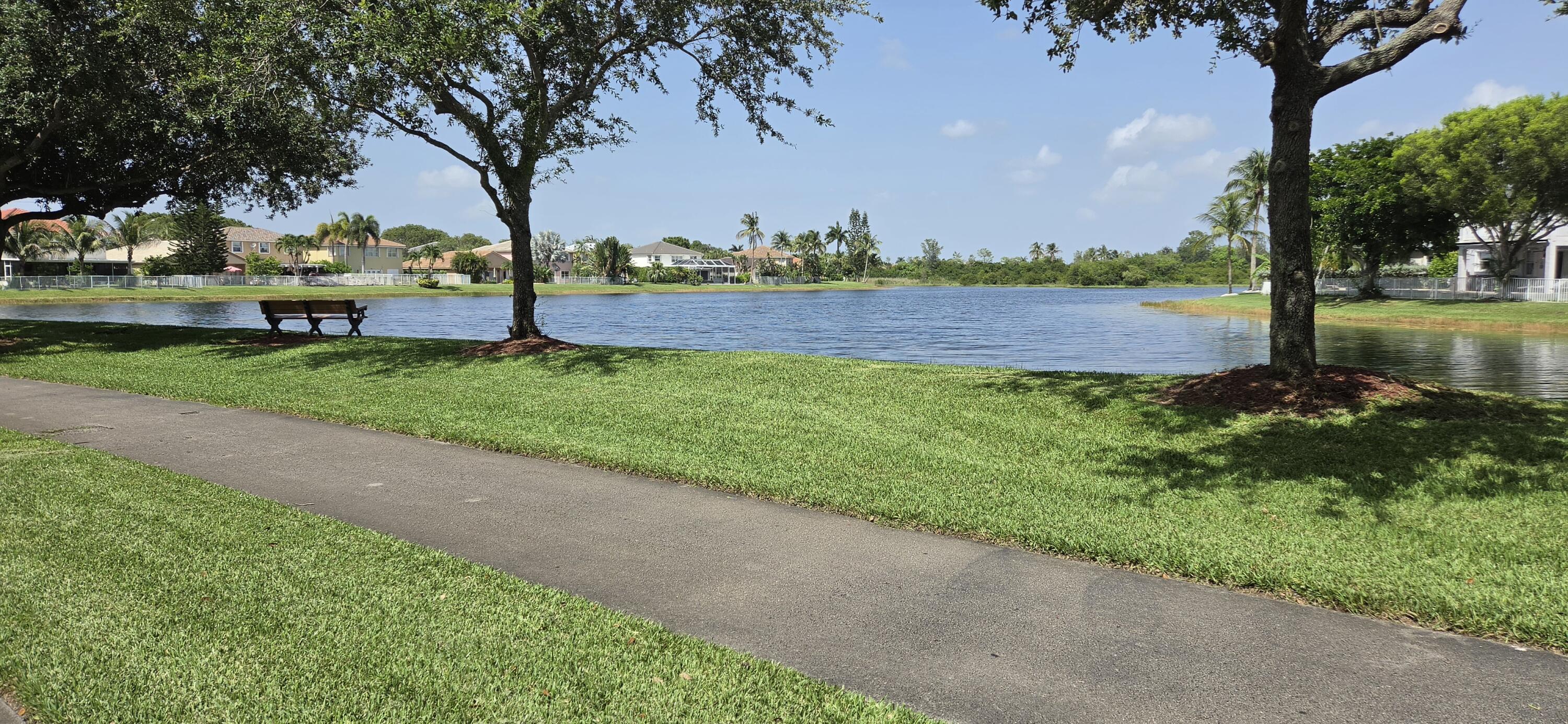 LAKES OF WESTERN PINES REPLAT - Residential