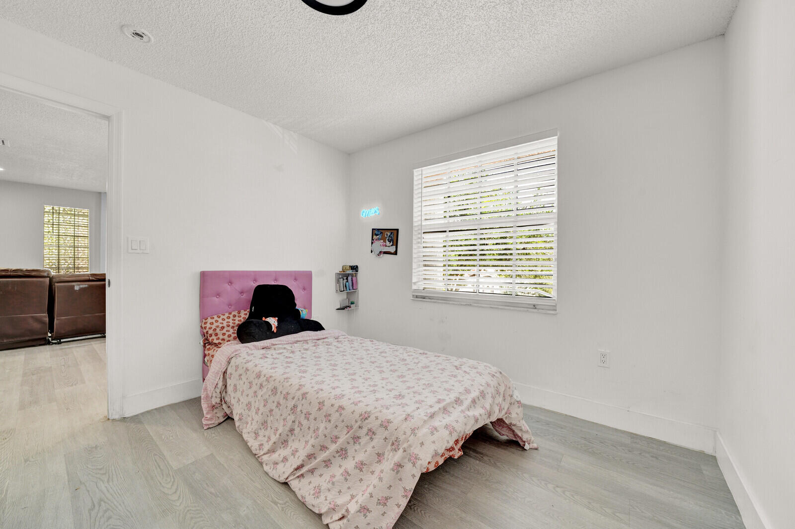 LAKES OF WESTERN PINES REPLAT - Residential