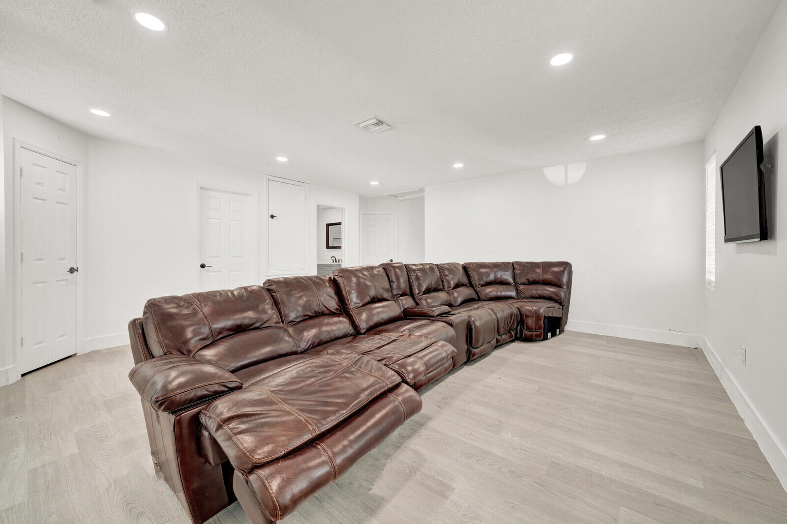 LAKES OF WESTERN PINES REPLAT - Residential