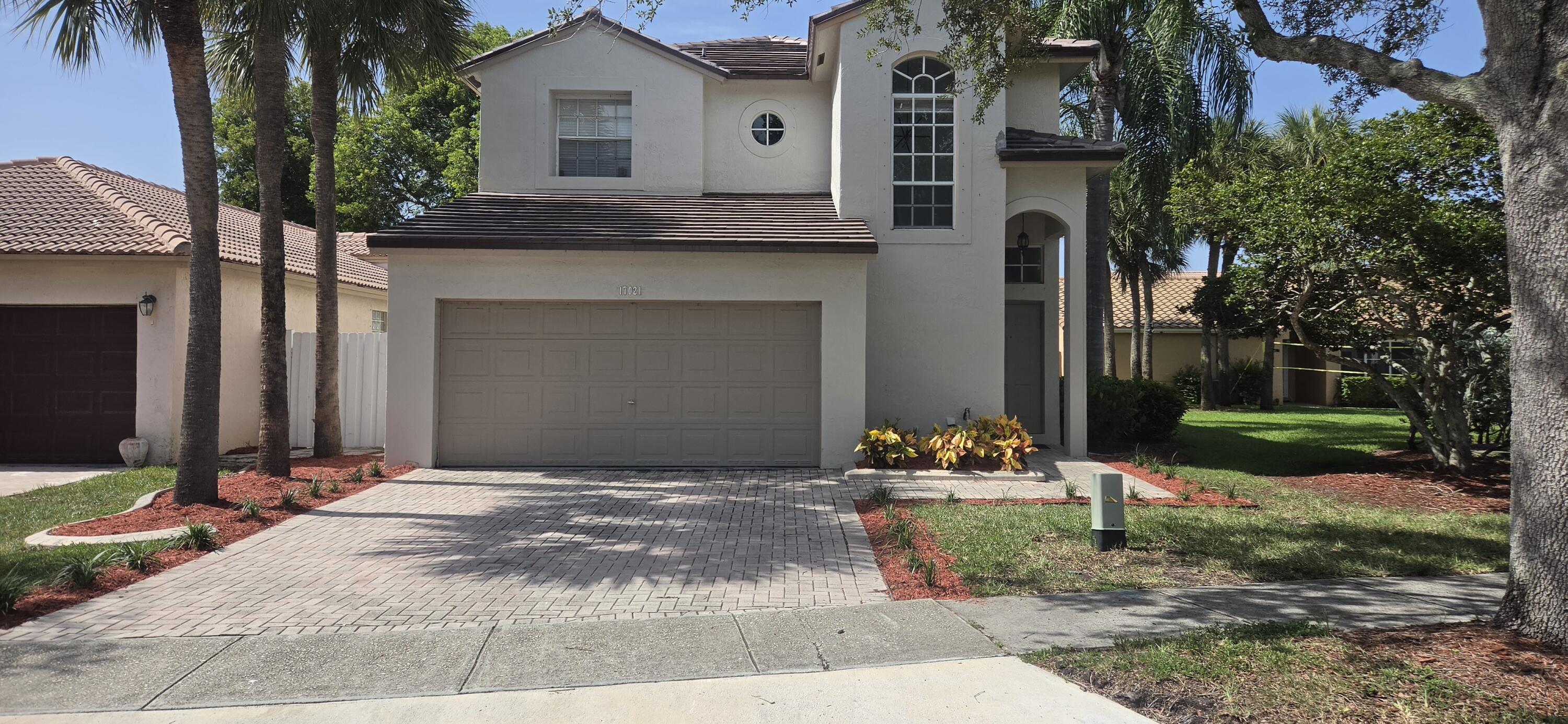 LAKES OF WESTERN PINES REPLAT - Residential