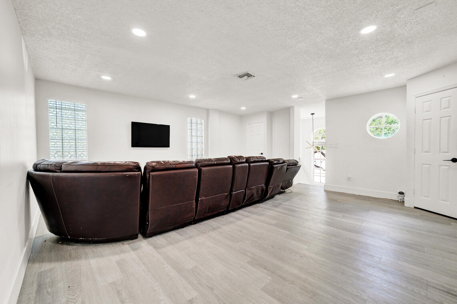 LAKES OF WESTERN PINES REPLAT - Residential