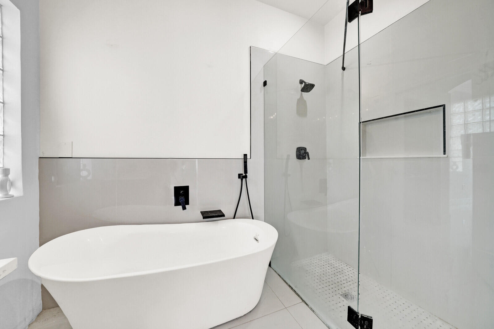 LAKES OF WESTERN PINES REPLAT - Residential