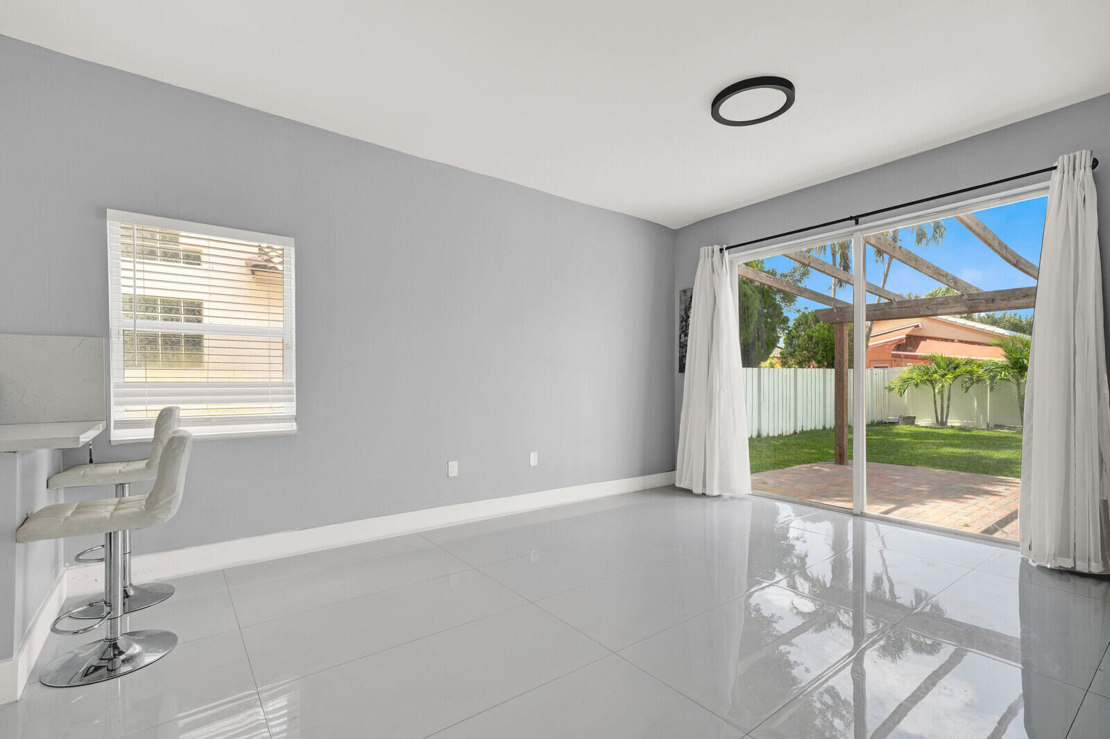 LAKES OF WESTERN PINES REPLAT - Residential