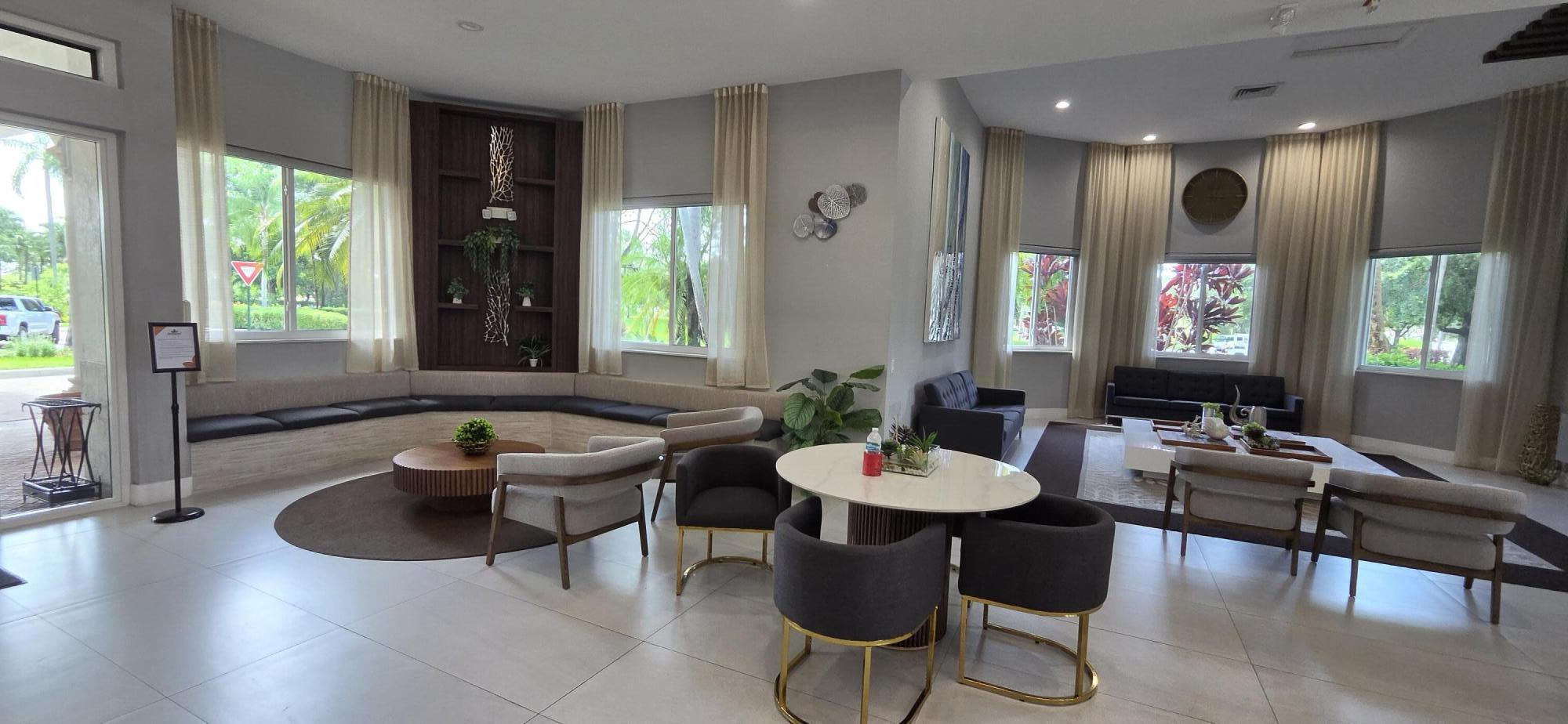 LAKES OF WESTERN PINES REPLAT - Residential