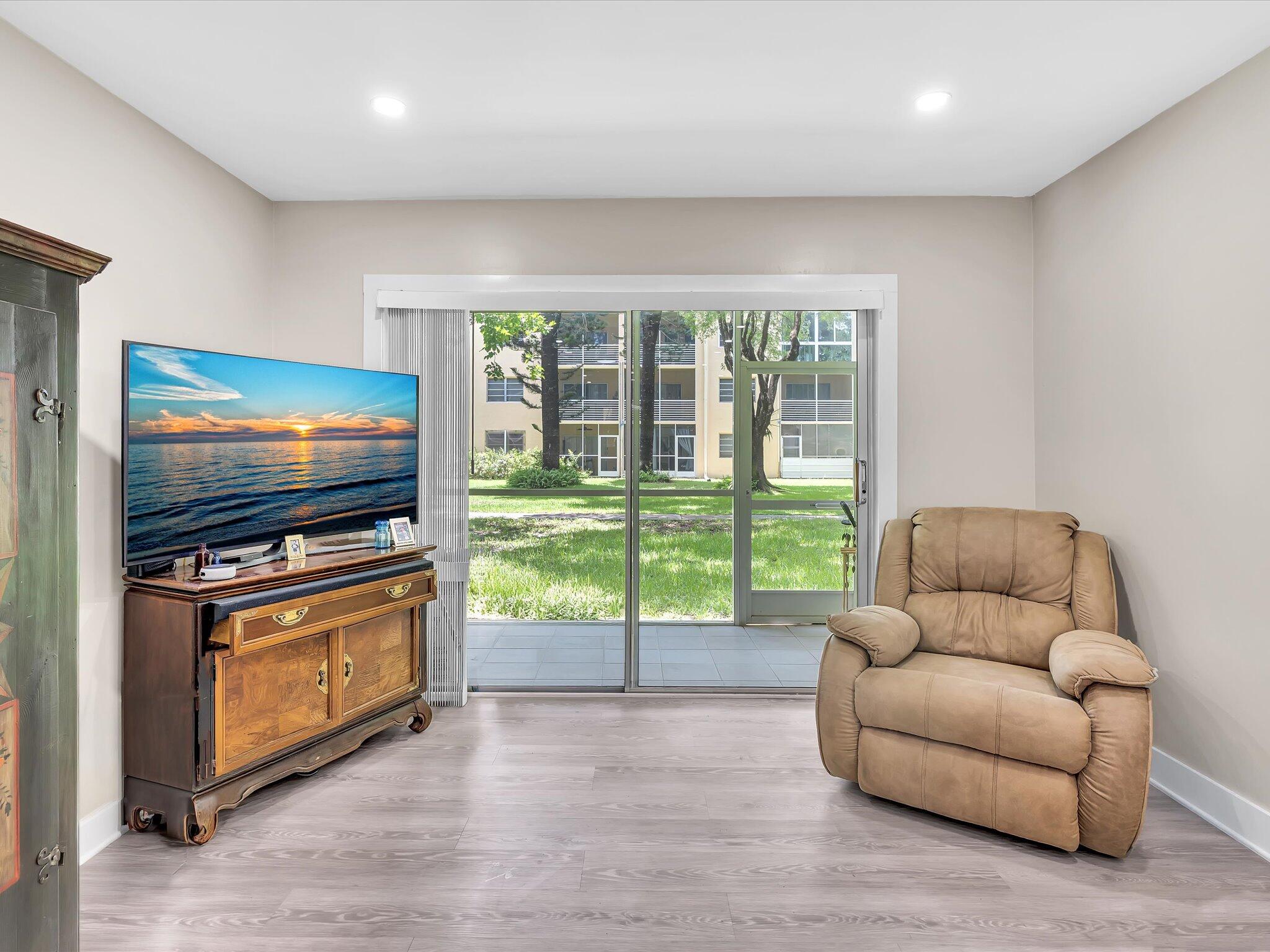 BERKLEY HOUSE OF CARRIAGE HILLS - Residential