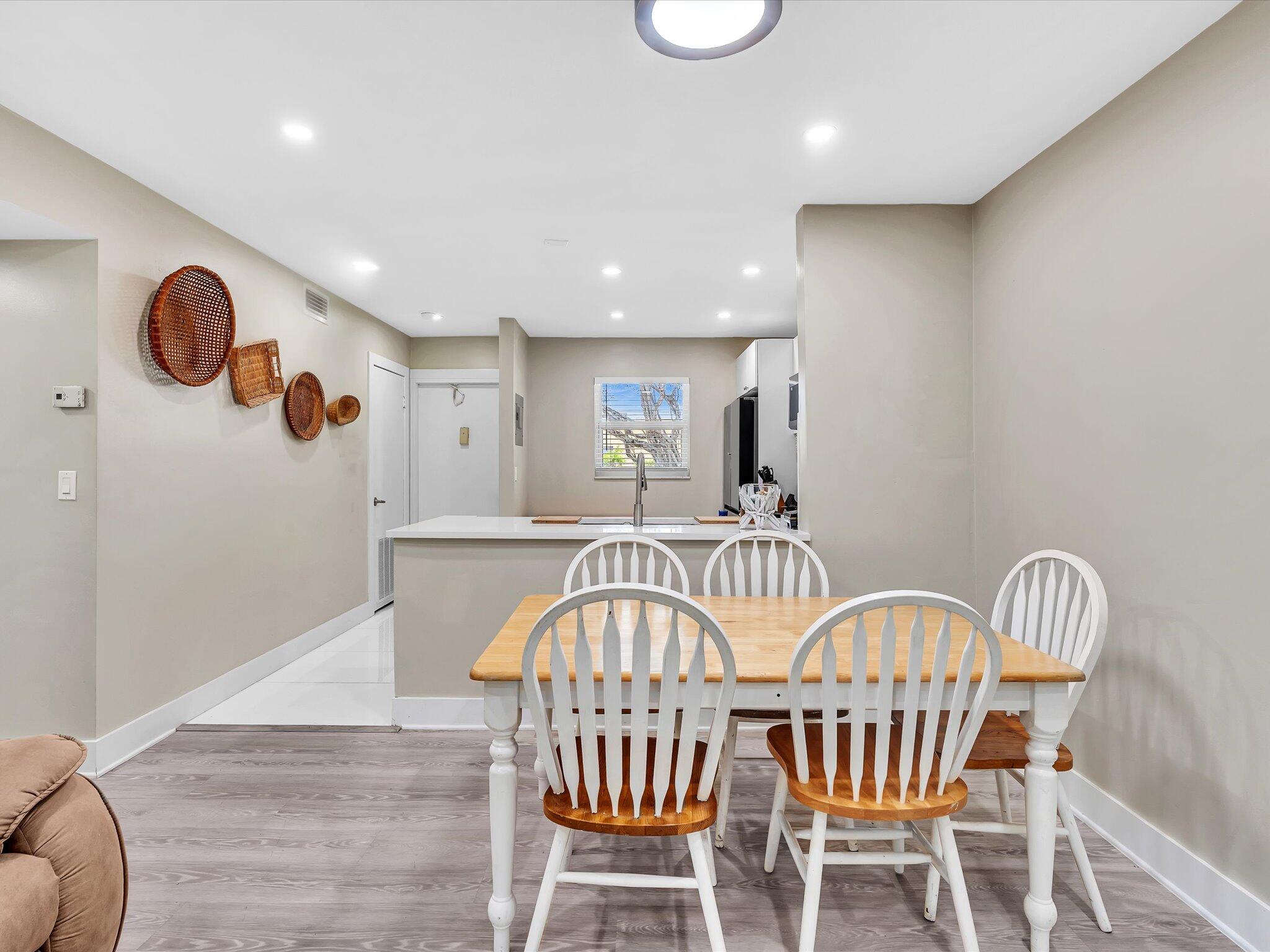 BERKLEY HOUSE OF CARRIAGE HILLS - Residential